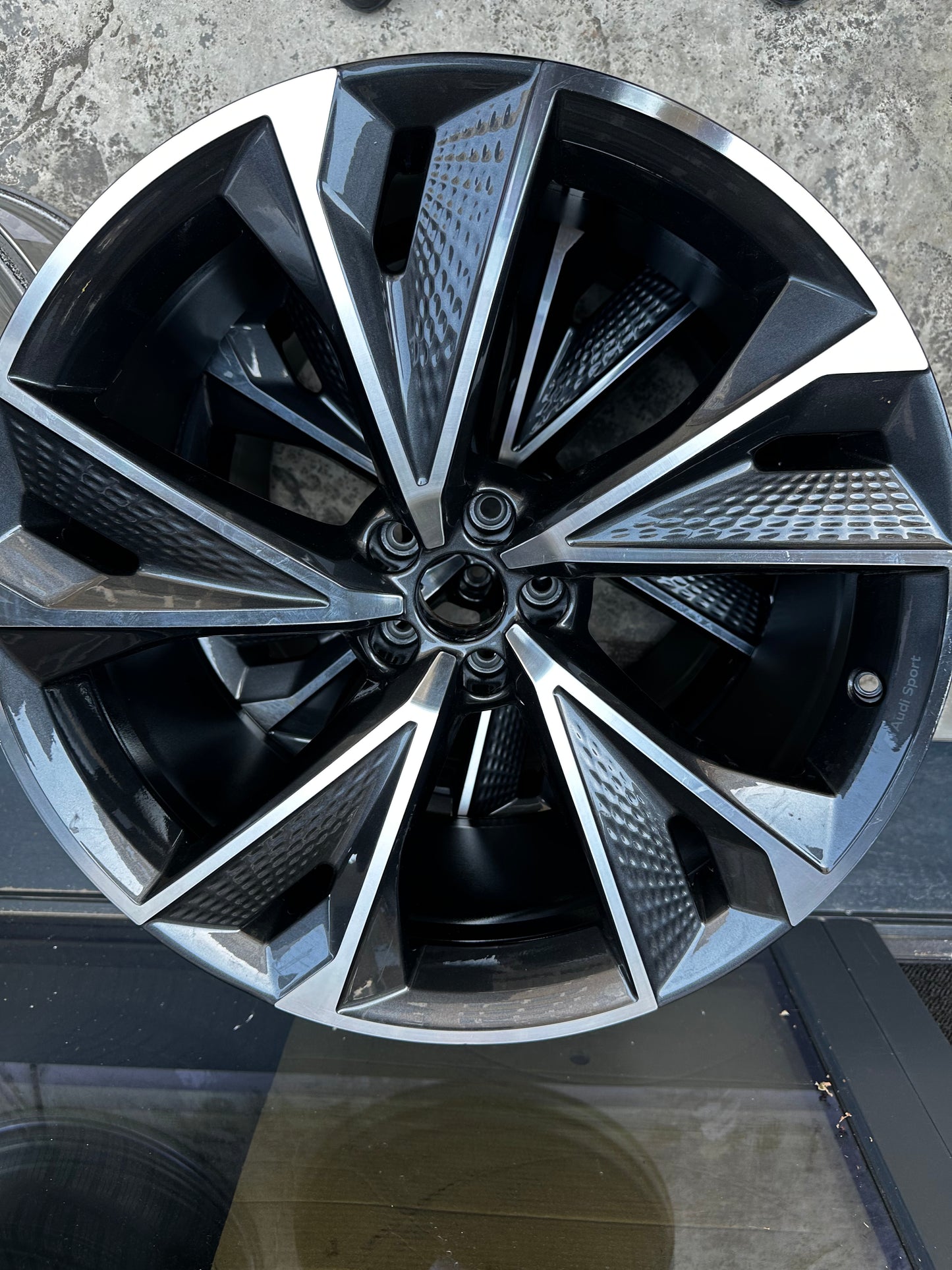 Оригинални Audi RS6 RS7 4K Q8 SQ8 RSQ8 4M8 22 Zoll Audi RS6 RS7 Алуминиеви джанти 22 цола 4K0601025BB
