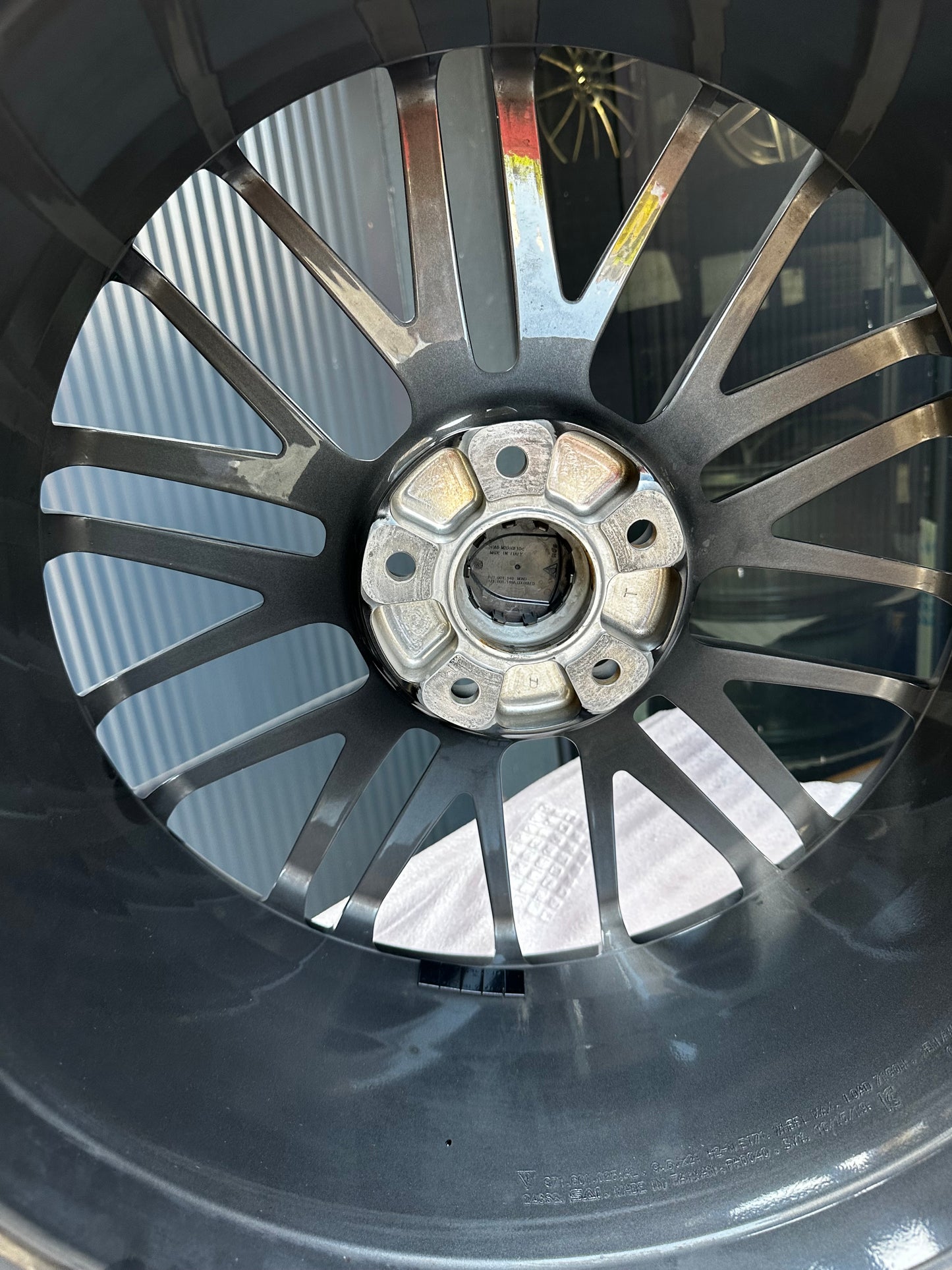 Оригинал като нови Porsche Panamera Turbo S 971 G2 21 Zoll Алуминиеви джанти Порше Панамера Г2 971 21 цола 971601025AL