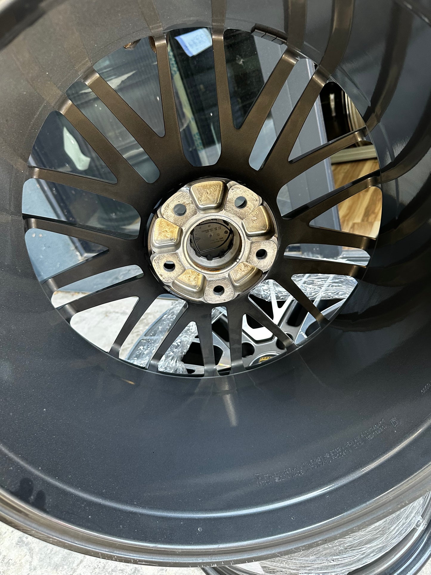 Оригинал като нови Porsche Panamera Turbo S 971 G2 21 Zoll Алуминиеви джанти Порше Панамера Г2 971 21 цола 971601025AL