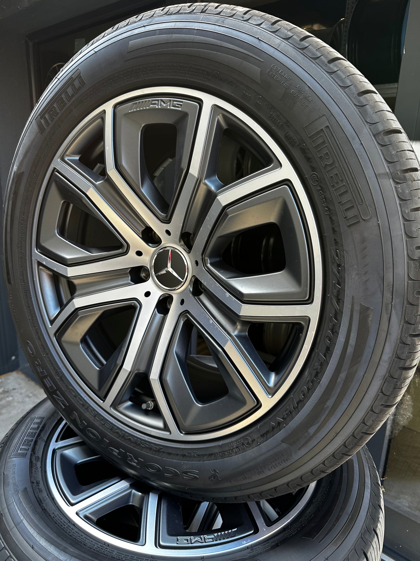Нови Оригинал Mercedes G63 AMG G Klasse W463 W465 20 Zoll Мерцедес Г63 Г класа В463 В465 20 цола AMG джанти летен комплект летни гуми