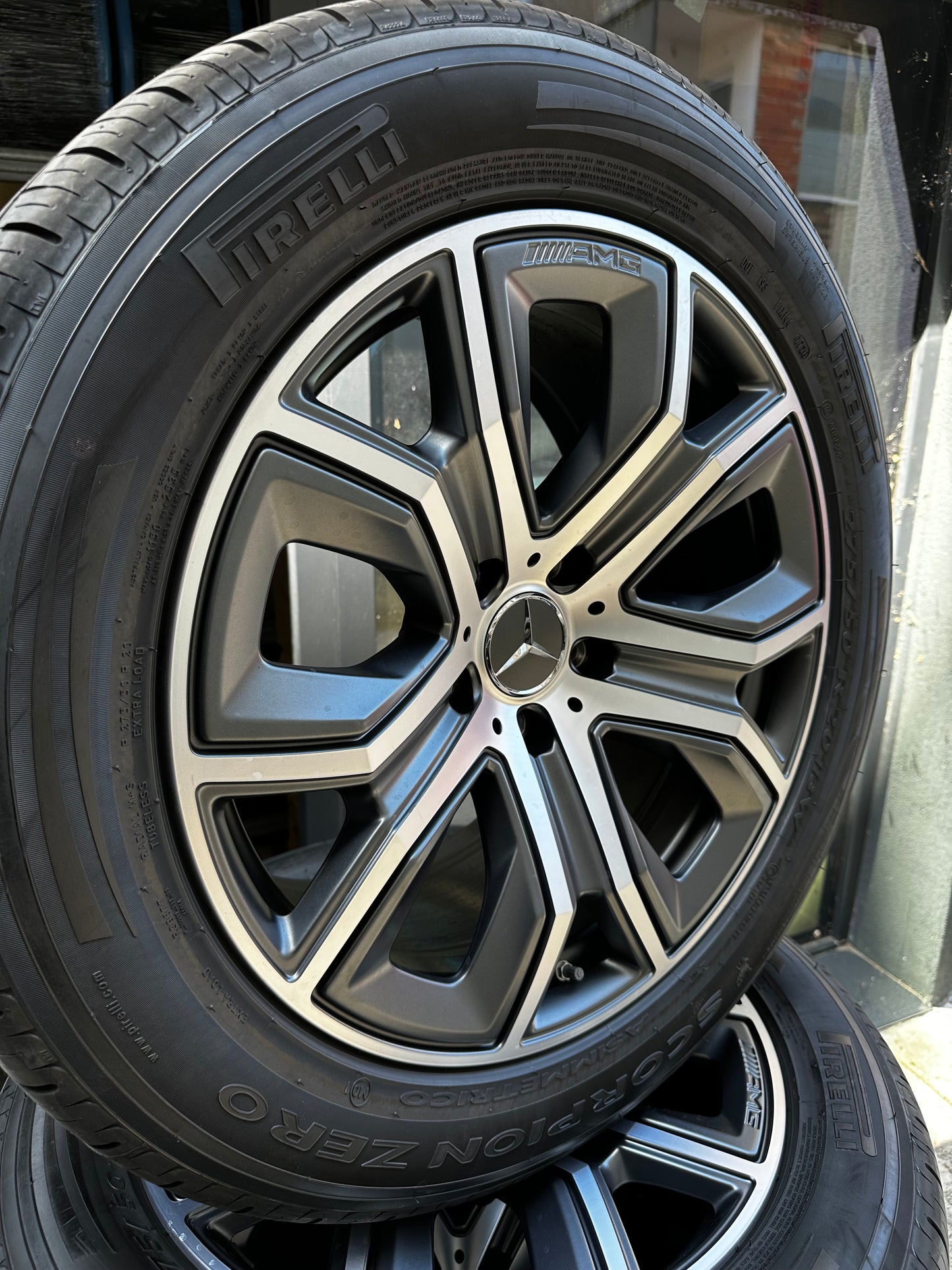 Нови Оригинал Mercedes G63 AMG G Klasse W463 W465 20 Zoll Мерцедес Г63 Г класа В463 В465 20 цола AMG джанти летен комплект летни гуми