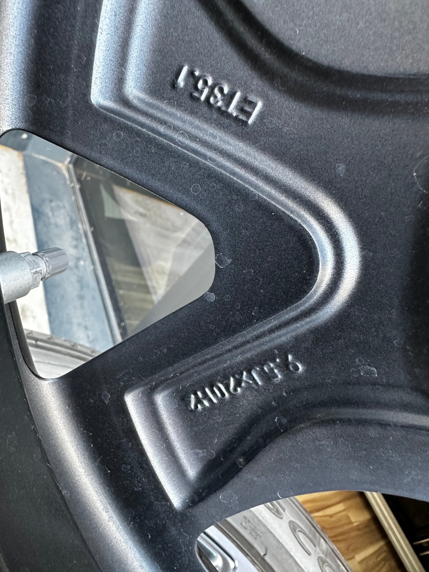 Нови Оригинал Mercedes G63 AMG G Klasse W463 W465 20 Zoll Мерцедес Г63 Г класа В463 В465 20 цола AMG джанти летен комплект летни гуми