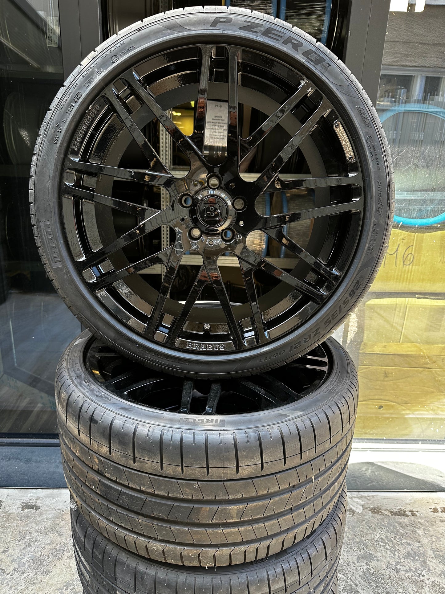 Оригинал Нови BRABUS Monoblock F Mercedes S63 AMG S Klasse W222 W223 V223 21 Zoll Мерцедес С63 AMG С класа W223 V223 21 цола БРАБУС Моноблок Ф джанти летен комплект летни гуми