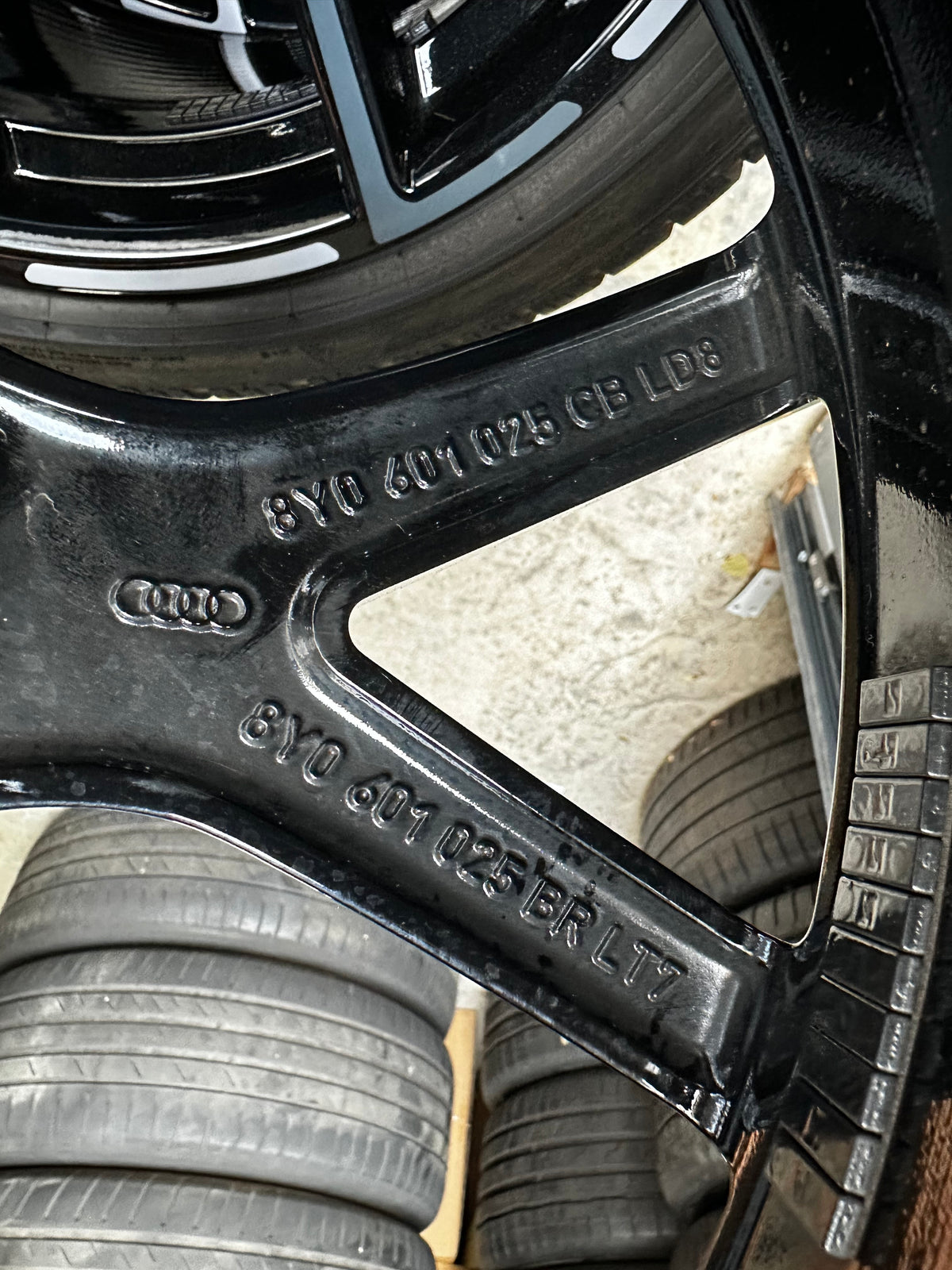 Като нови Audi RS3 GY 8Y 19 Zoll Ауди РС3 Алуминиеви джанти 19 цола зимен комплект зимни гуми