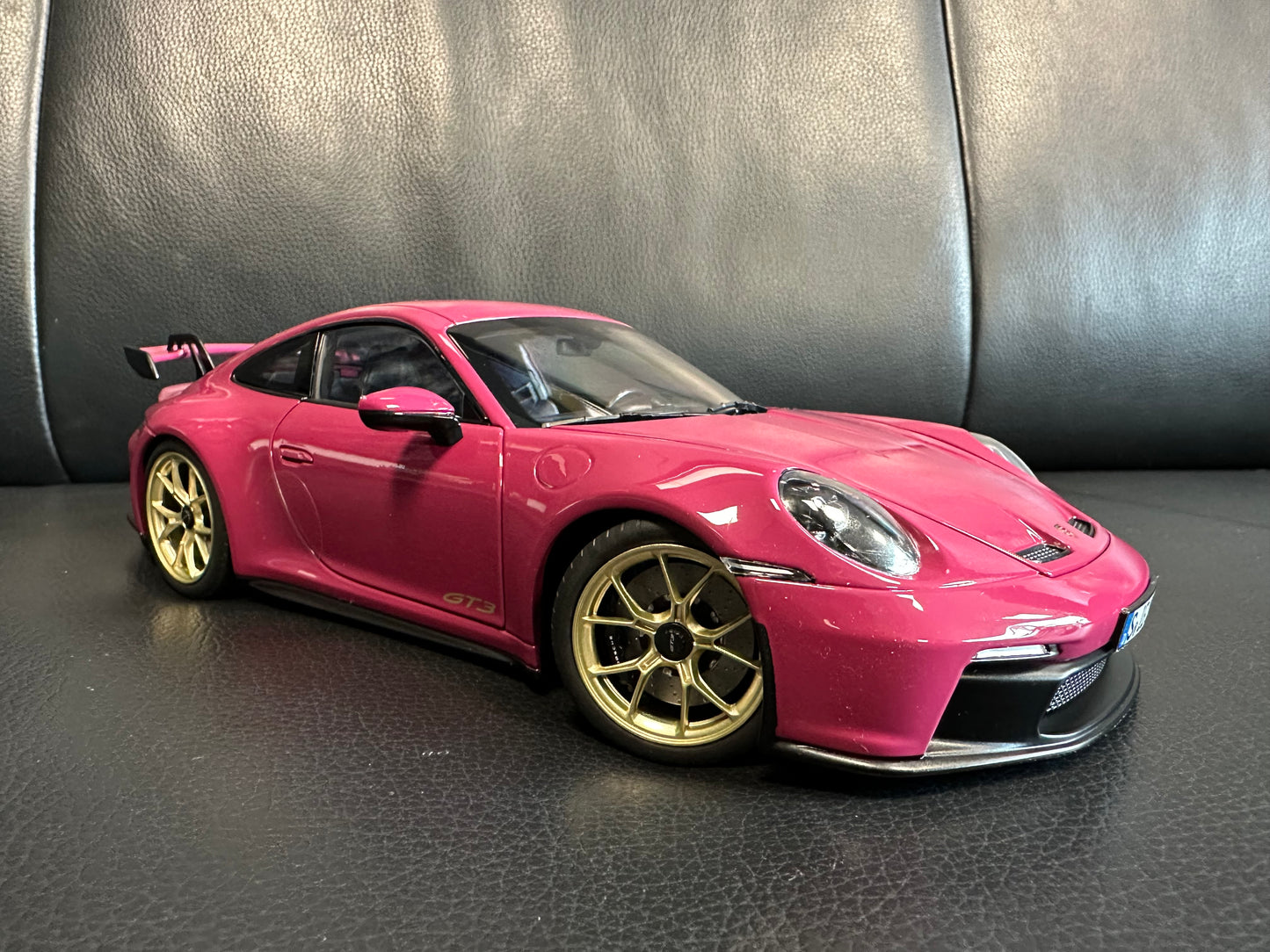 Porsche 911 GT3 Ruby Star Neo 2021 1:18 GT Norev 187381 Порше 911 ГТ3