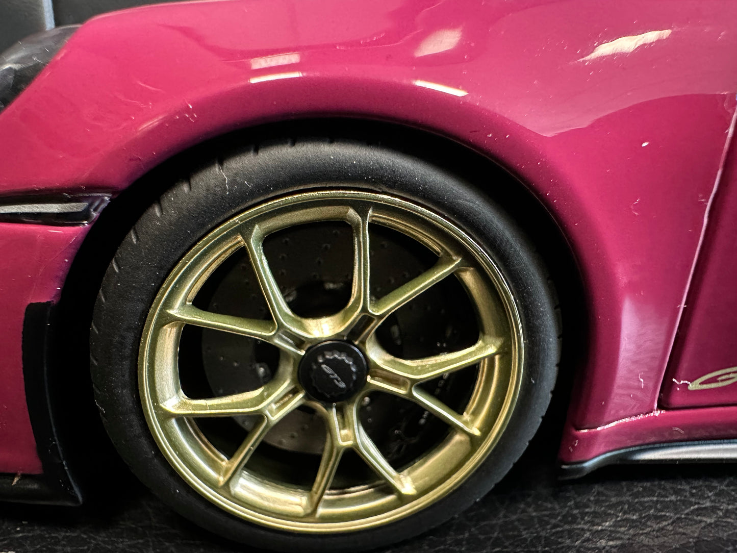 Porsche 911 GT3 Ruby Star Neo 2021 1:18 GT Norev 187381 Порше 911 ГТ3