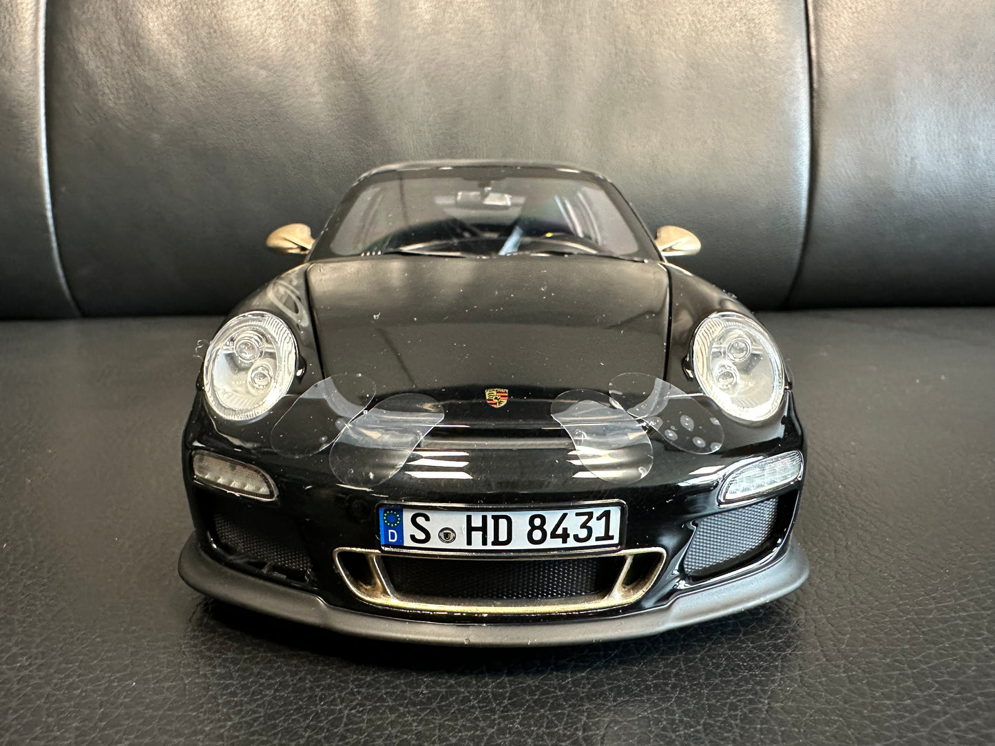 Porsche 911 GT3 RS black/gold 2009 1:18 Norev 187563 Порше 911 ГТ3 РС черен/златен
