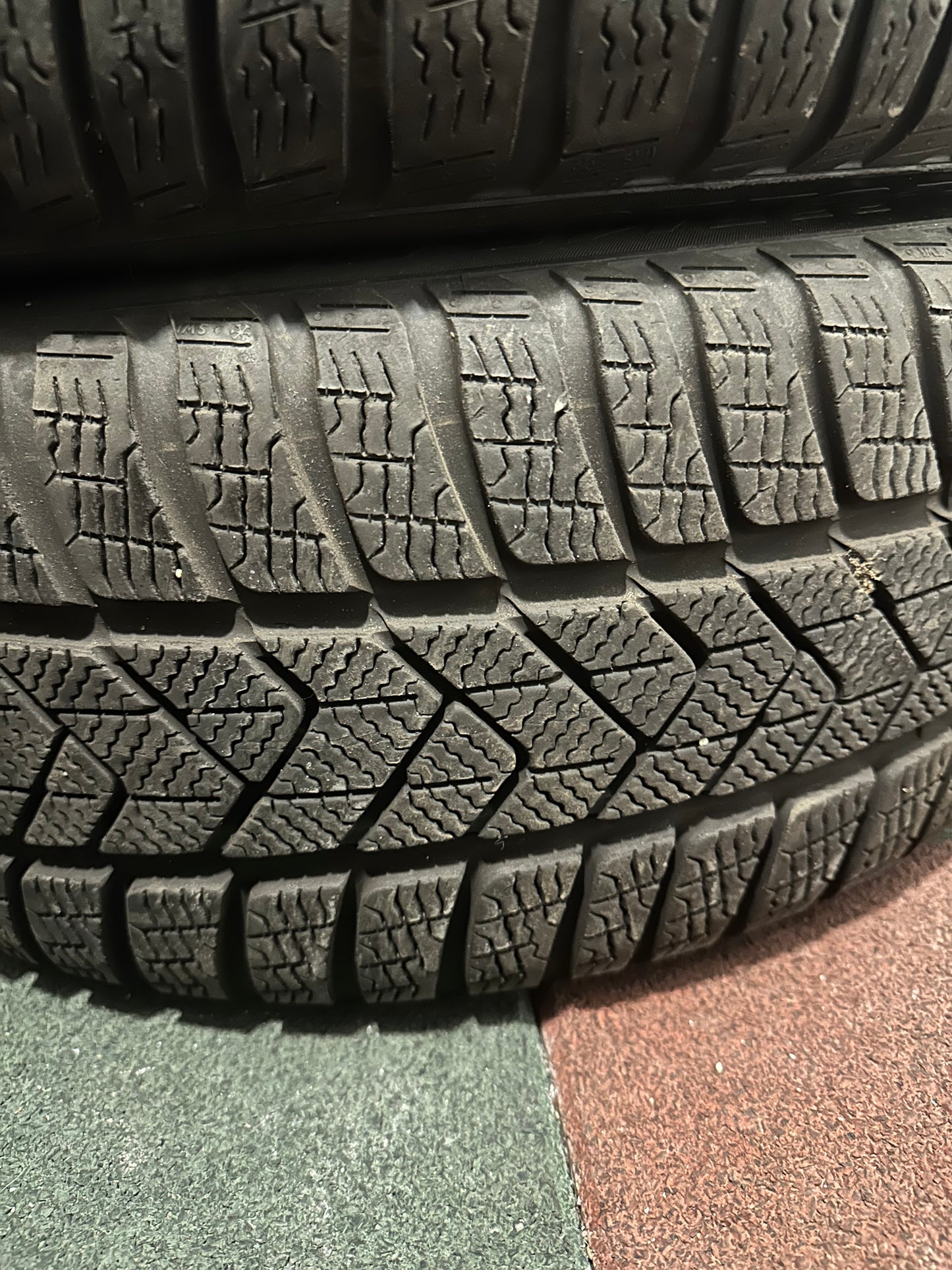 Оригинал Mercedes C klasse W206 18 Zoll Мерцедес Ц класа W206 18 цола зимен комплект зимни гуми