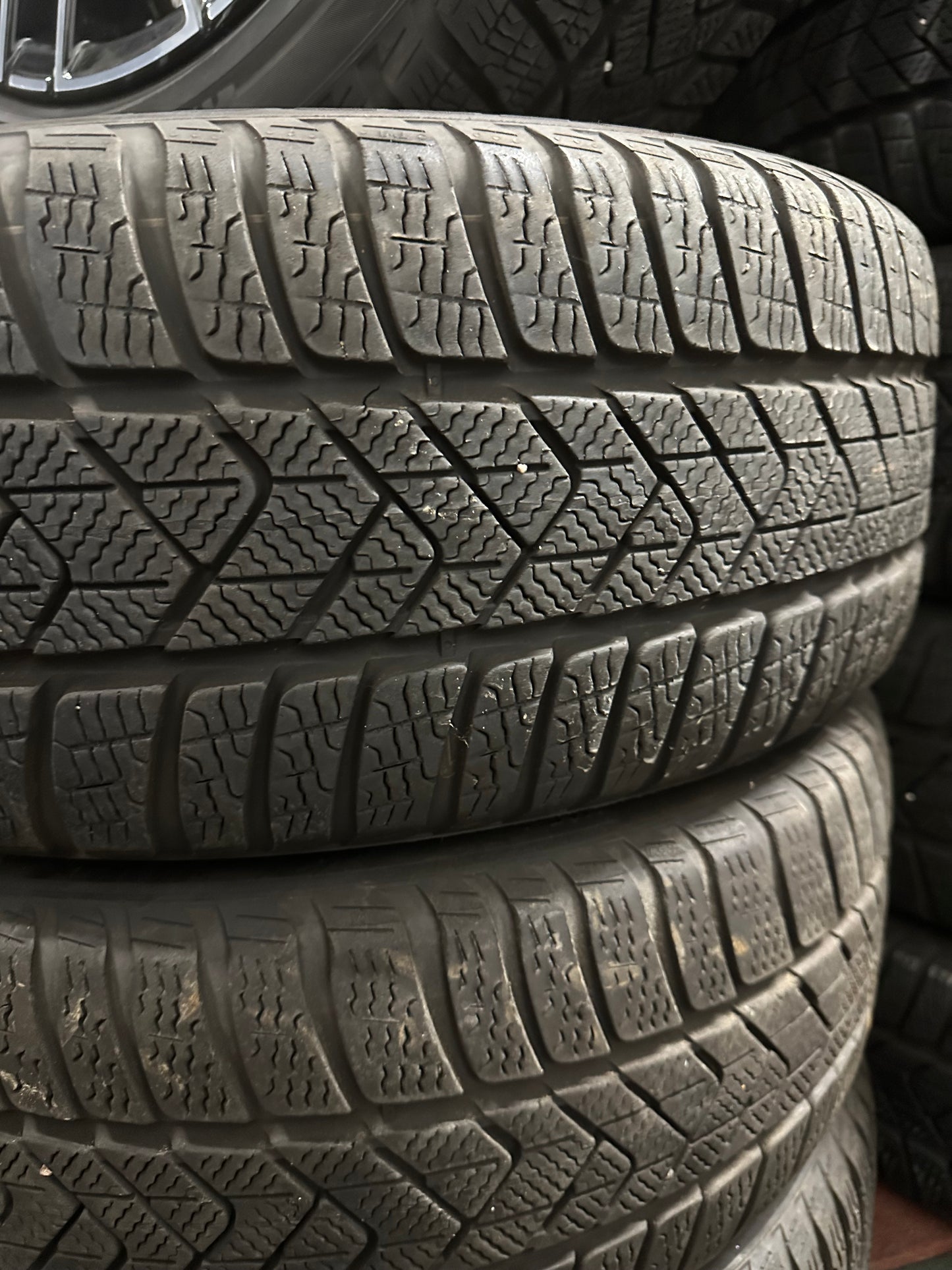 Оригинал Mercedes C klasse W206 18 Zoll Мерцедес Ц класа W206 18 цола зимен комплект зимни гуми