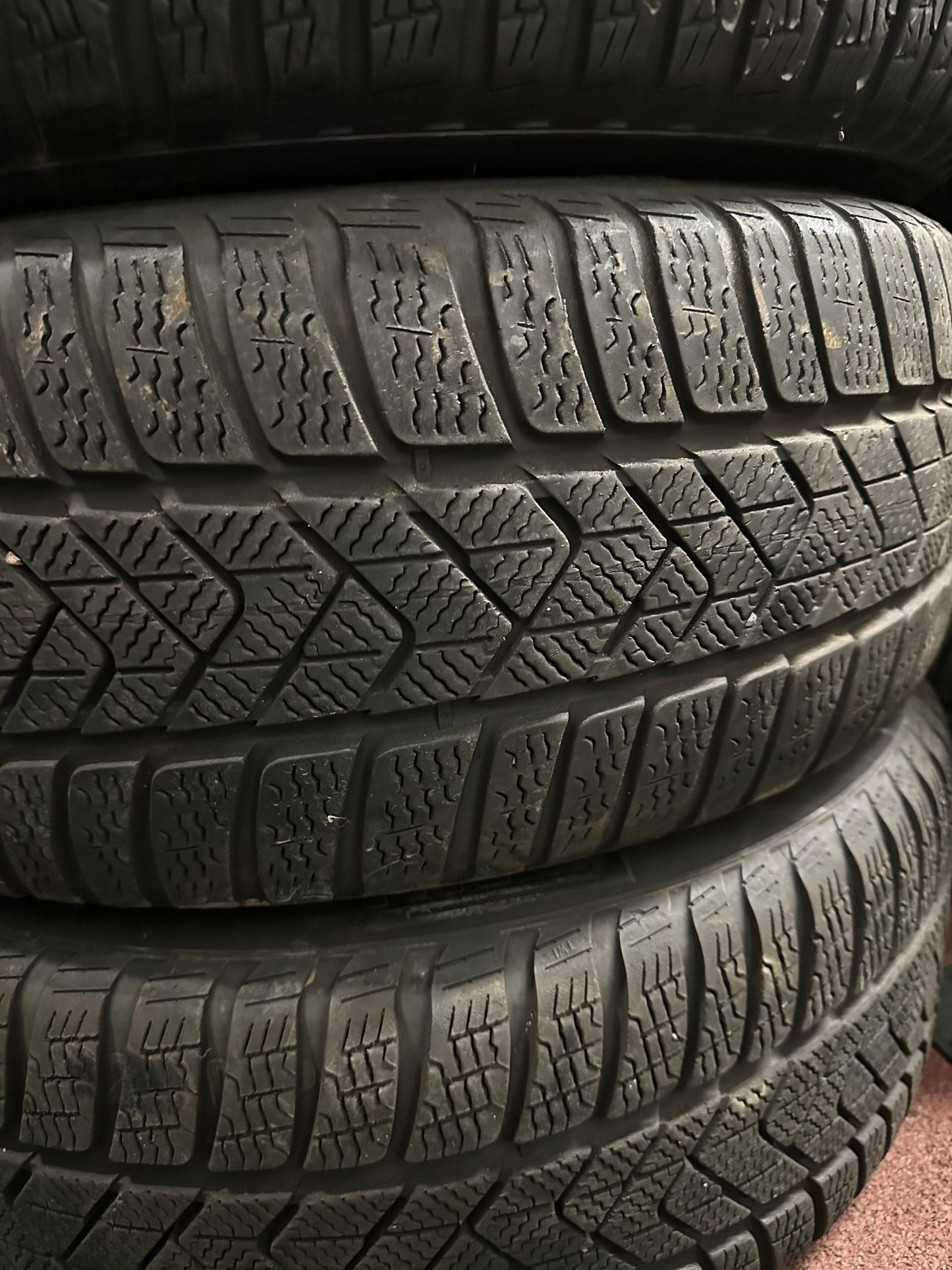 Оригинал Mercedes C klasse W206 18 Zoll Мерцедес Ц класа W206 18 цола зимен комплект зимни гуми