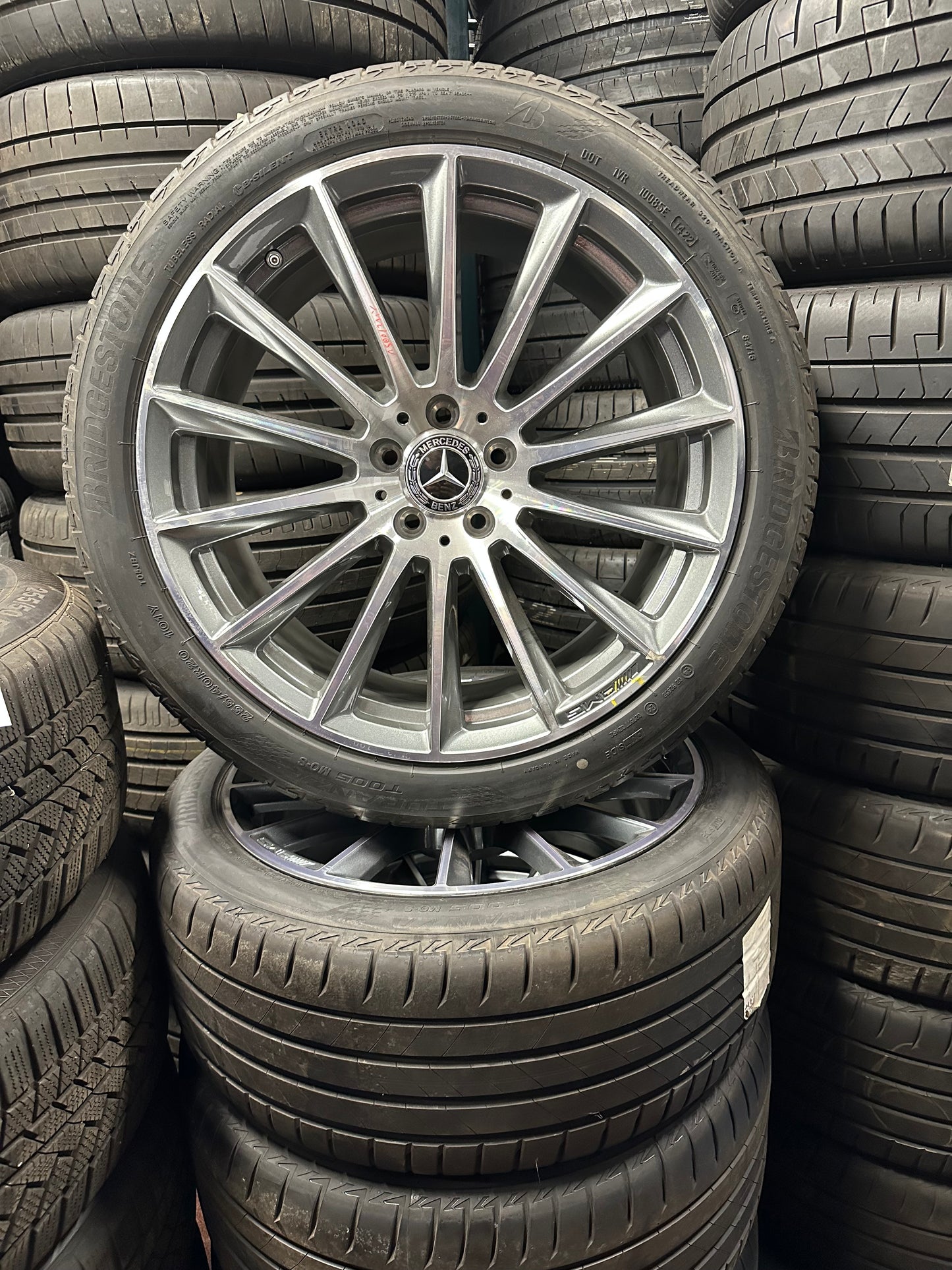 Оригинал като Нови Mercedes S Klasse 20 Zoll AMG W223 V223 Мерцедес С Класа 20 цола AMG джанти летен комплект летни гуми