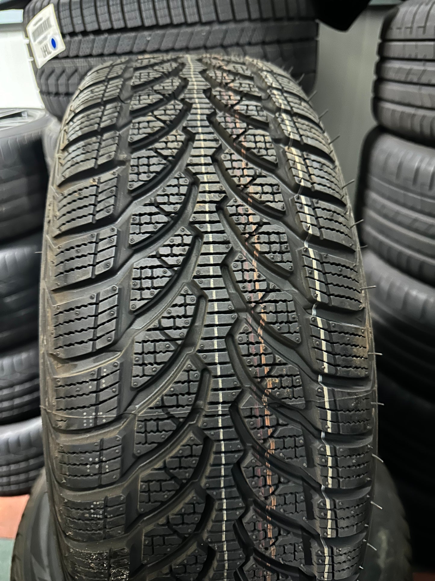 Нови Mercedes C klasse 16 Zoll Мерцедес Ц класа W205 16 цола зимен комплект зимни гуми