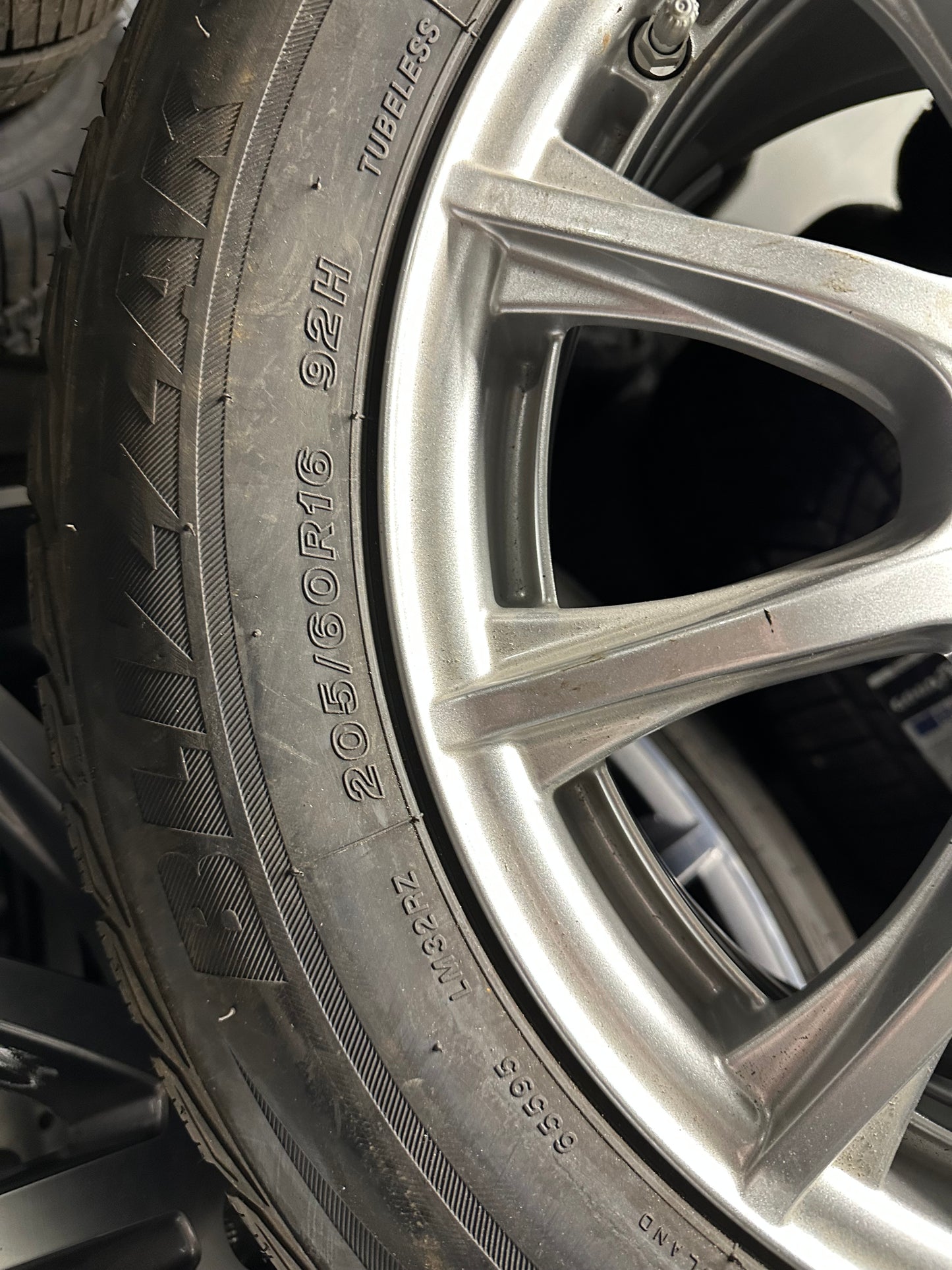 Нови Mercedes C klasse 16 Zoll Мерцедес Ц класа W205 16 цола зимен комплект зимни гуми