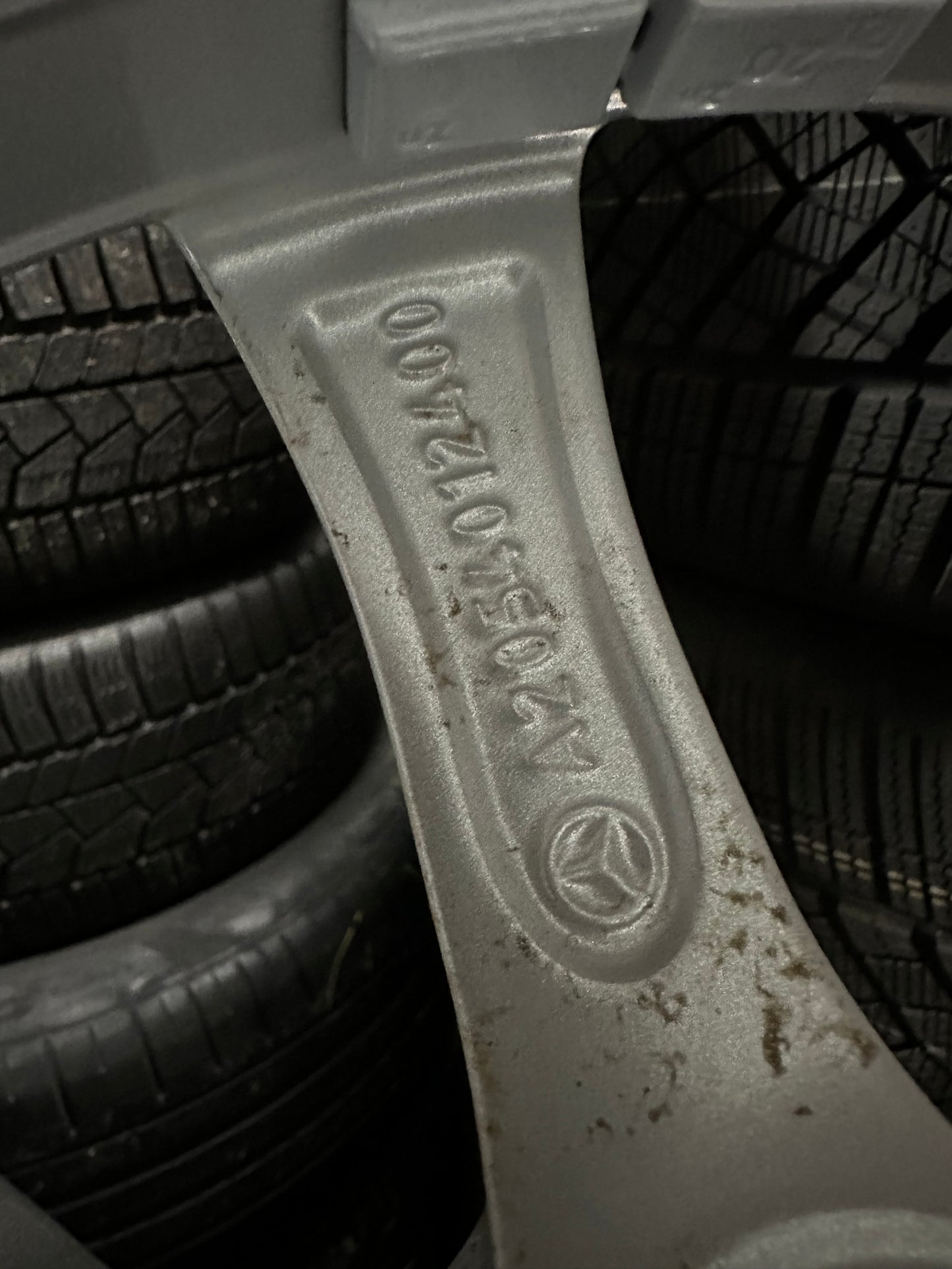 Нови Mercedes C klasse 16 Zoll Мерцедес Ц класа W205 16 цола зимен комплект зимни гуми