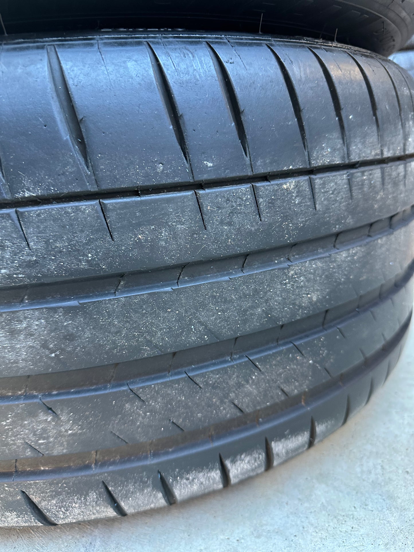 Оригинал Mercedes AMG GT 4 door 20 Zoll W290 Мерцедес АМГ ГТ  W290 20 цола джанти летен комплект гуми