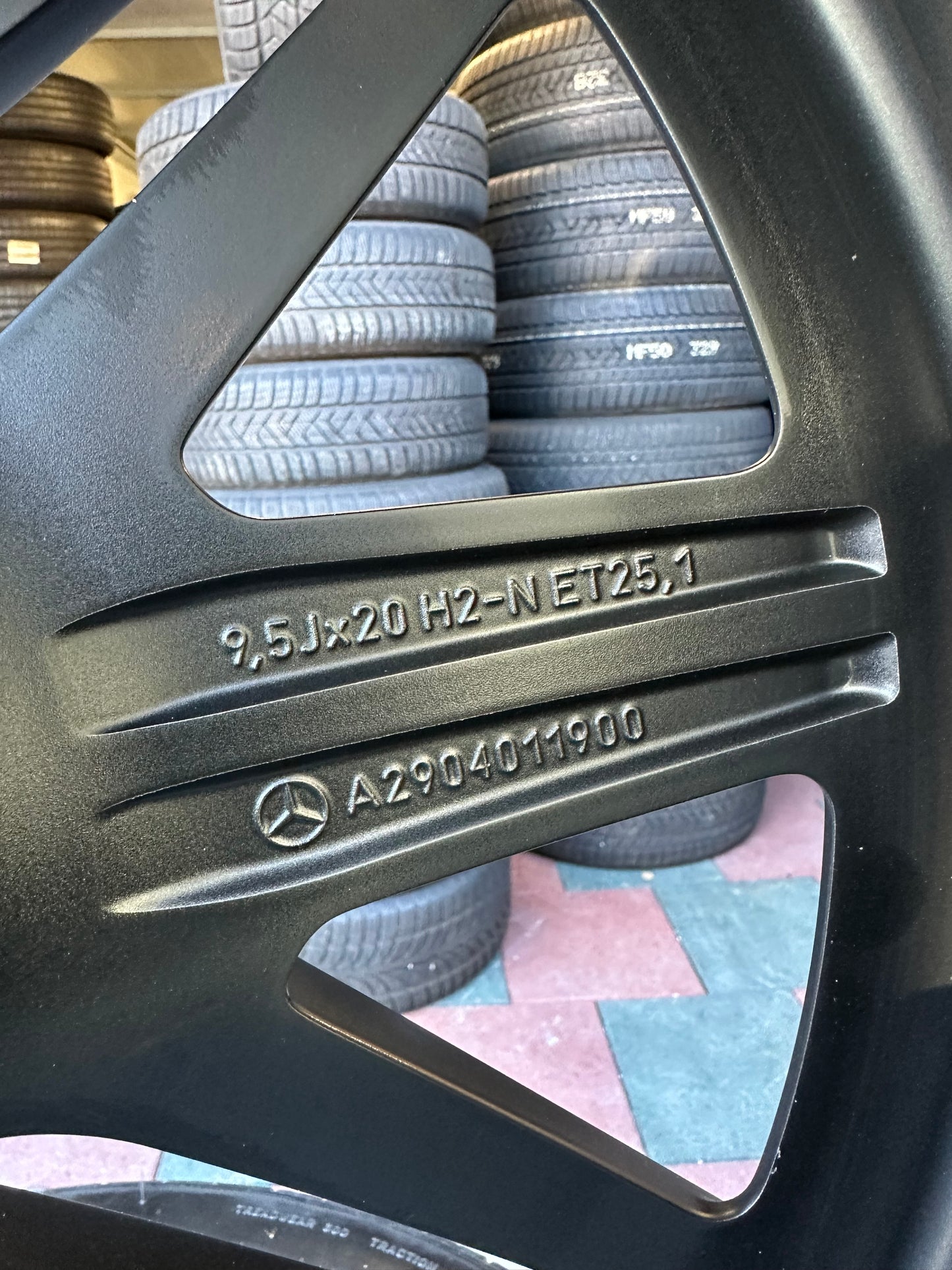 Оригинал Mercedes AMG GT 4 door 20 Zoll W290 Мерцедес АМГ ГТ  W290 20 цола джанти летен комплект гуми