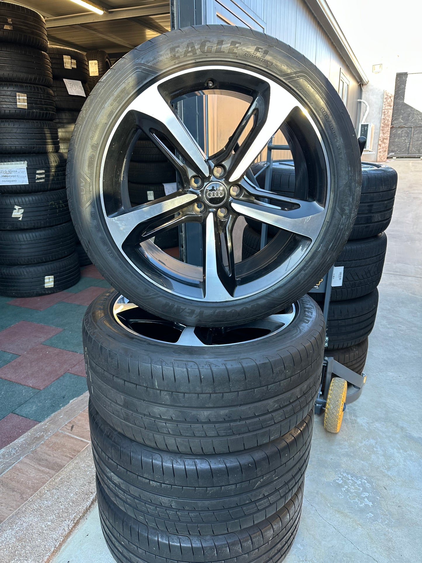 Audi Q7 SQ7 4M 21 Zoll Ауди Q7 SQ7 Алуминиеви джанти 285 40 21 цола летен комплект летни гуми