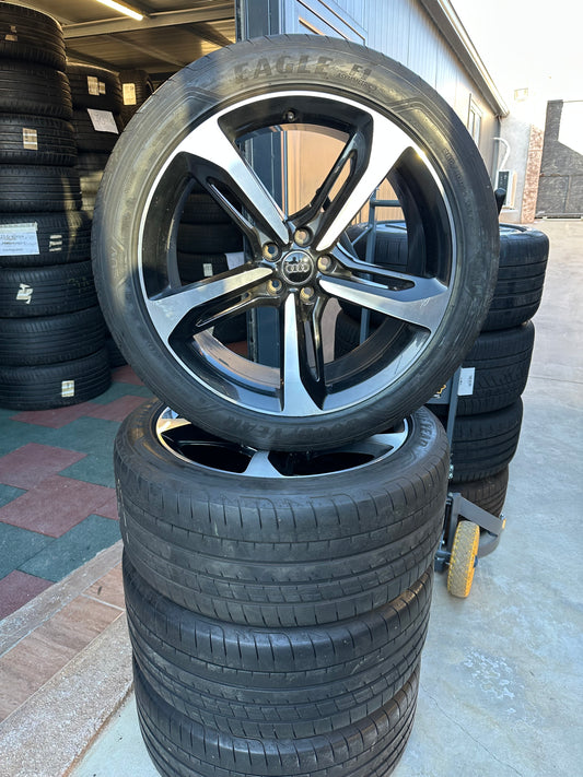 Audi Q7 SQ7 4M 21 Zoll Ауди Q7 SQ7 Алуминиеви джанти 285 40 21 цола летен комплект летни гуми