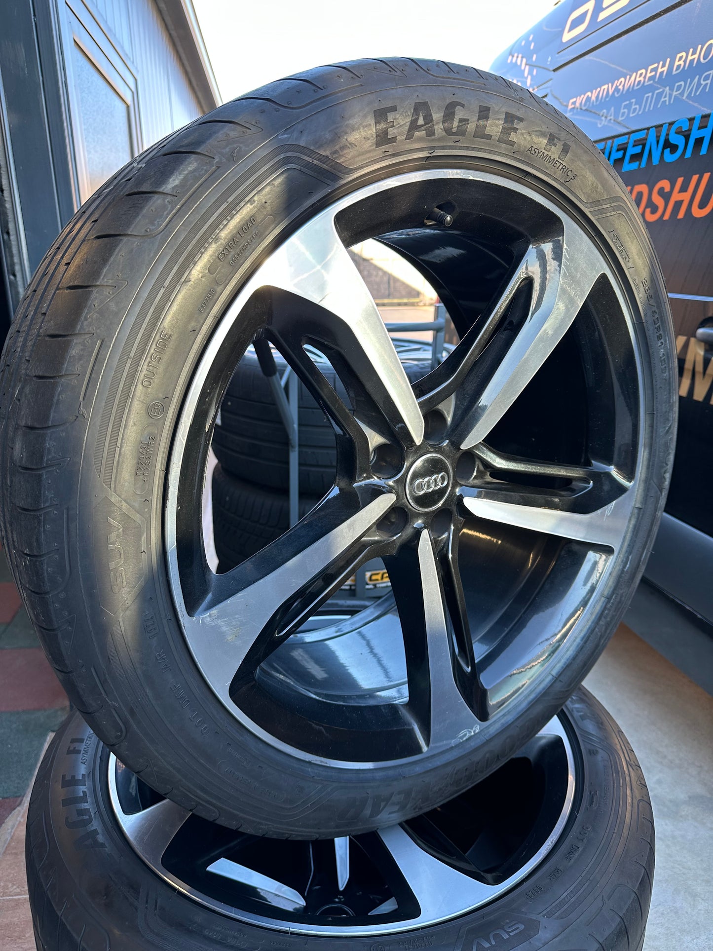 Audi Q7 SQ7 4M 21 Zoll Ауди Q7 SQ7 Алуминиеви джанти 285 40 21 цола летен комплект летни гуми