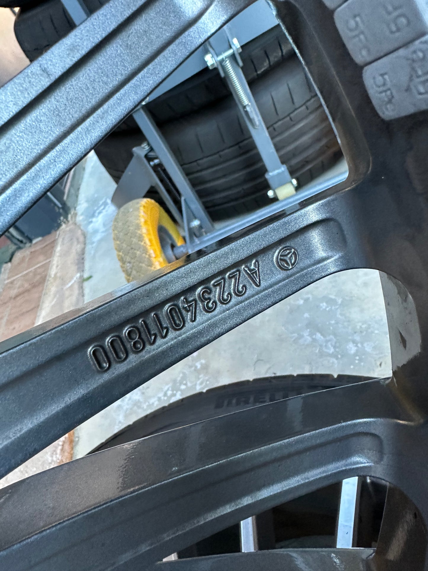 Оригинал Mercedes S Klasse W223 V223 AMG 21 Zoll Мерцедес С Класа 21 цола AMG джанти летен комплект летни гуми