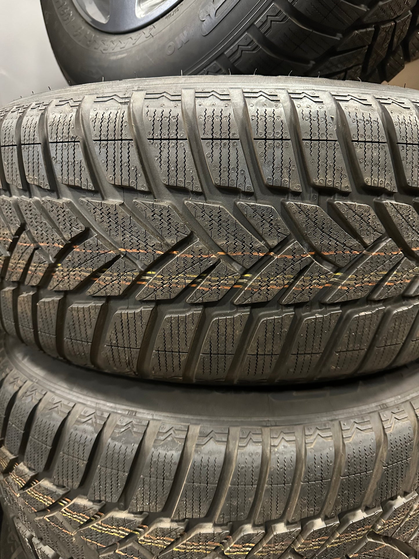 Оригинал Mercedes G klasse W463 19 Zoll Мерцедес Г класа W463 19 цола AMG джанти зимен комплект зимни гуми