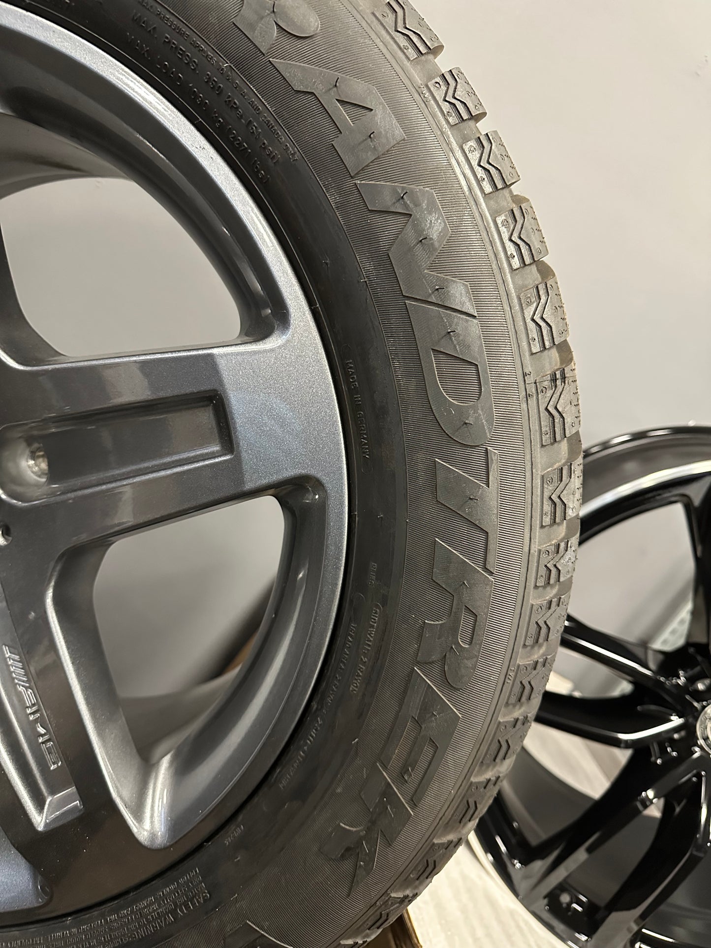 Оригинал Mercedes G klasse W463 19 Zoll Мерцедес Г класа W463 19 цола AMG джанти зимен комплект зимни гуми