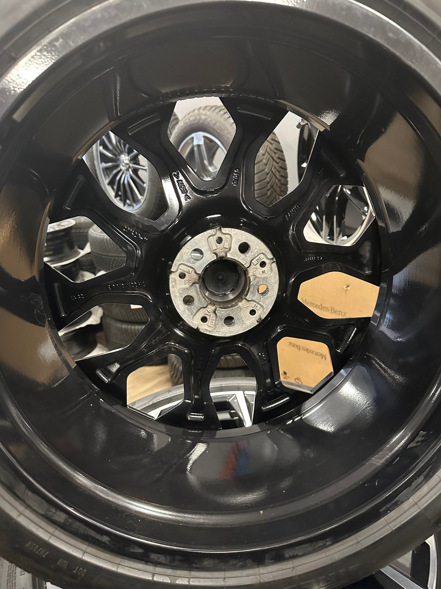 Оригинал BMW X7 G07 22 Zoll 913M Бмв X7 G07 22 цола джанти летен комплект летни гуми