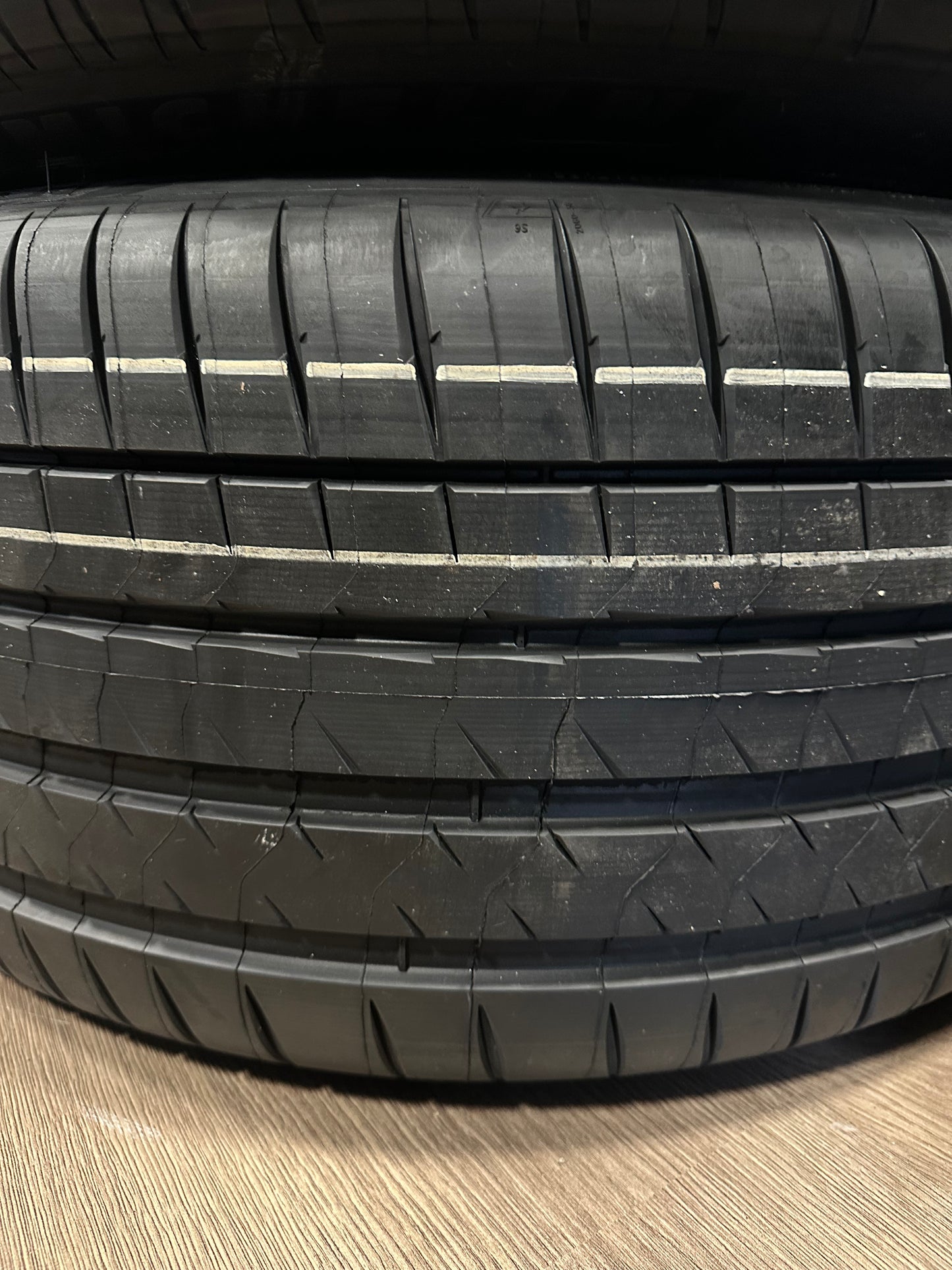 Оригинал като нови Mercedes GLS 63 AMG X167 W167 23 Zoll Мерцедес ГЛС63 AMG X167 W167 23 цола джанти летен комплект летни гуми