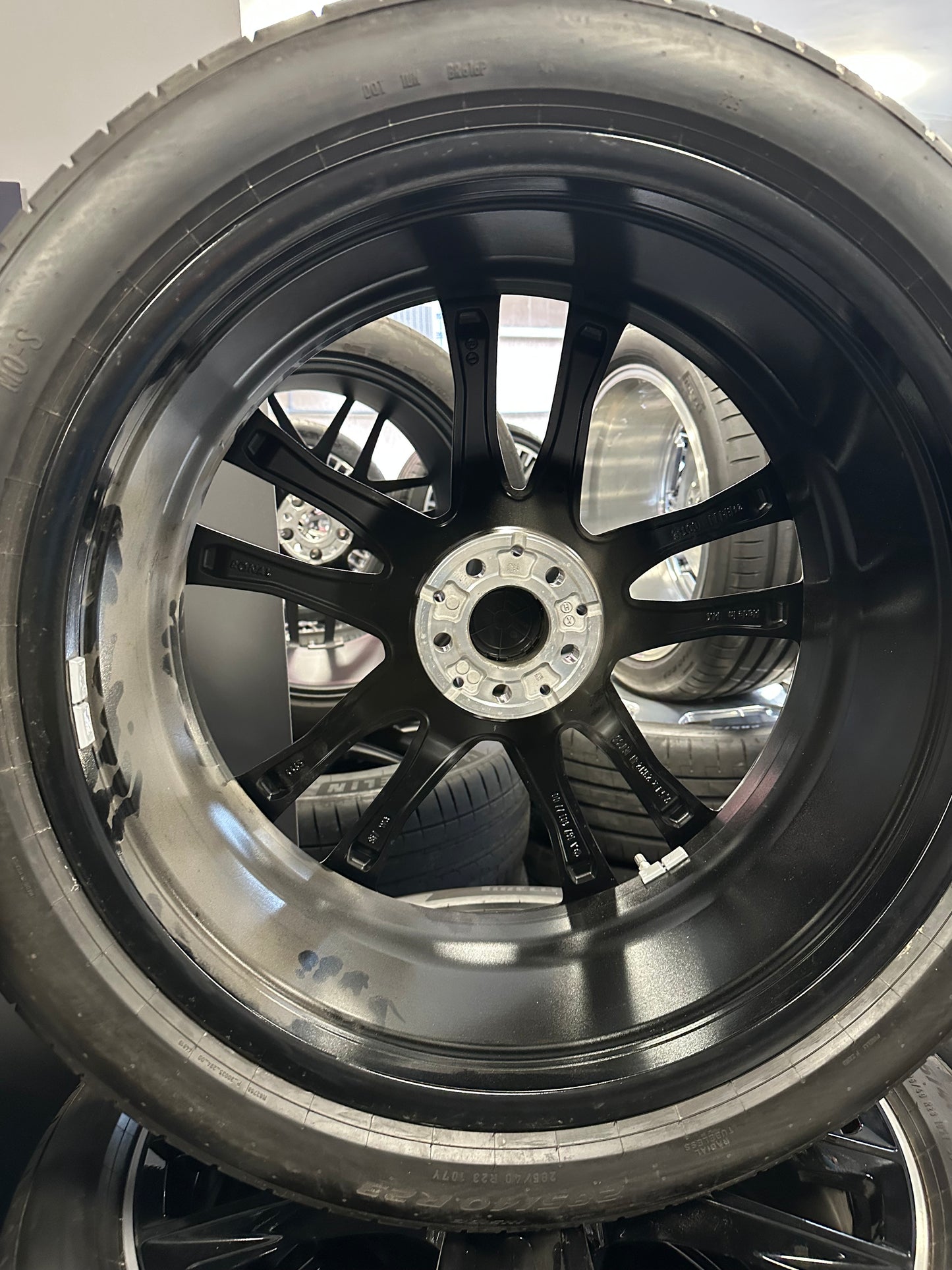 Оригинал Нови Mercedes GLS X167 W167 23 Zoll AMG Мерцедес ГЛС X167 W167 23 цола АМГ джанти летен комплект летни гуми