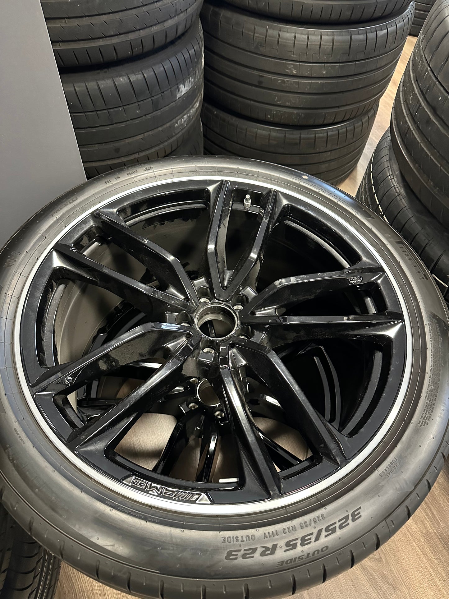 Оригинал Нови Mercedes GLS X167 W167 23 Zoll AMG Мерцедес ГЛС X167 W167 23 цола АМГ джанти летен комплект летни гуми