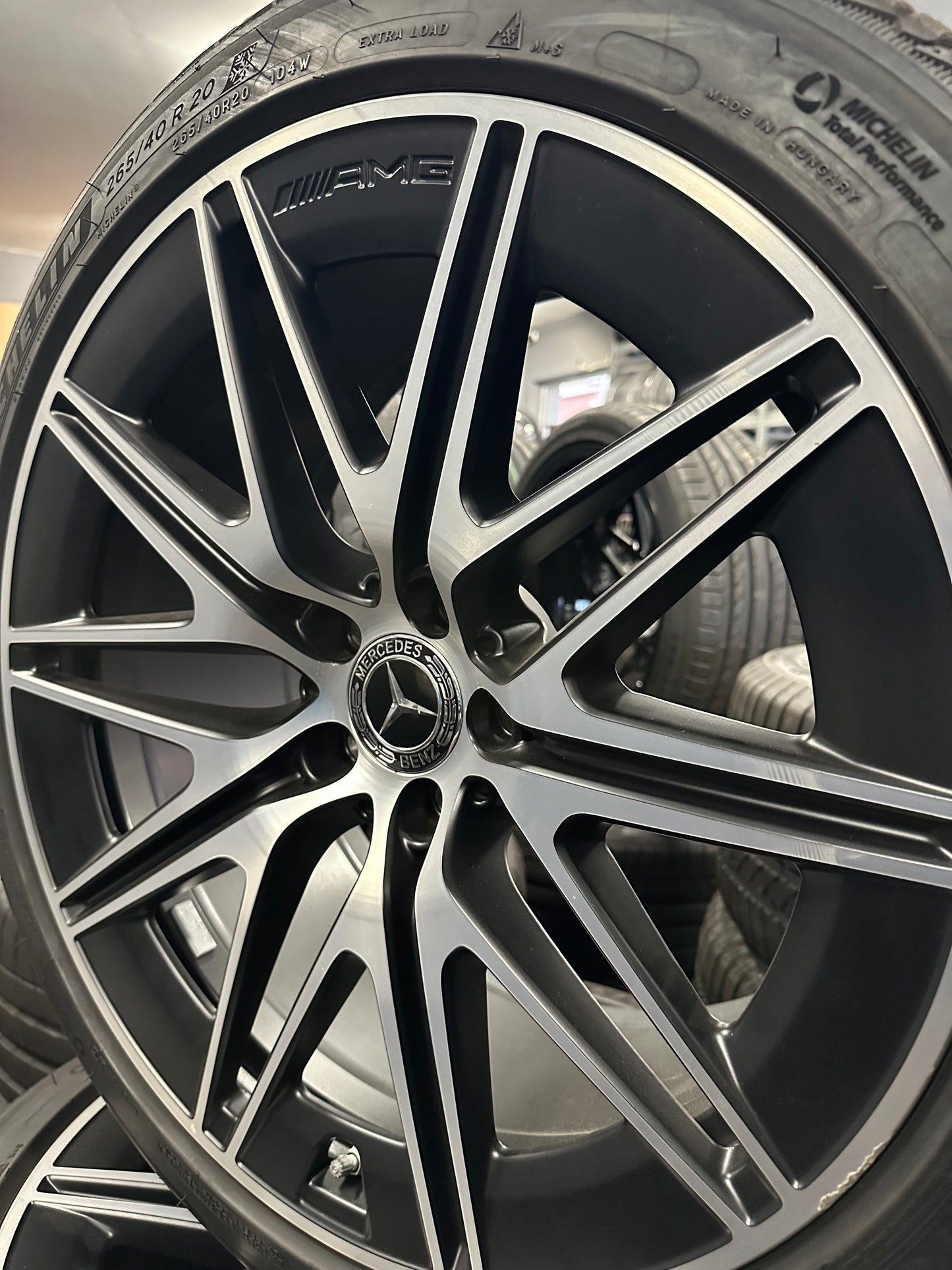 Оригинал Mercedes AMG GT 4 door W290 20 Zoll Мерцедес АМГ ГТ В290 20 цола джанти зимен комплект зимни гуми