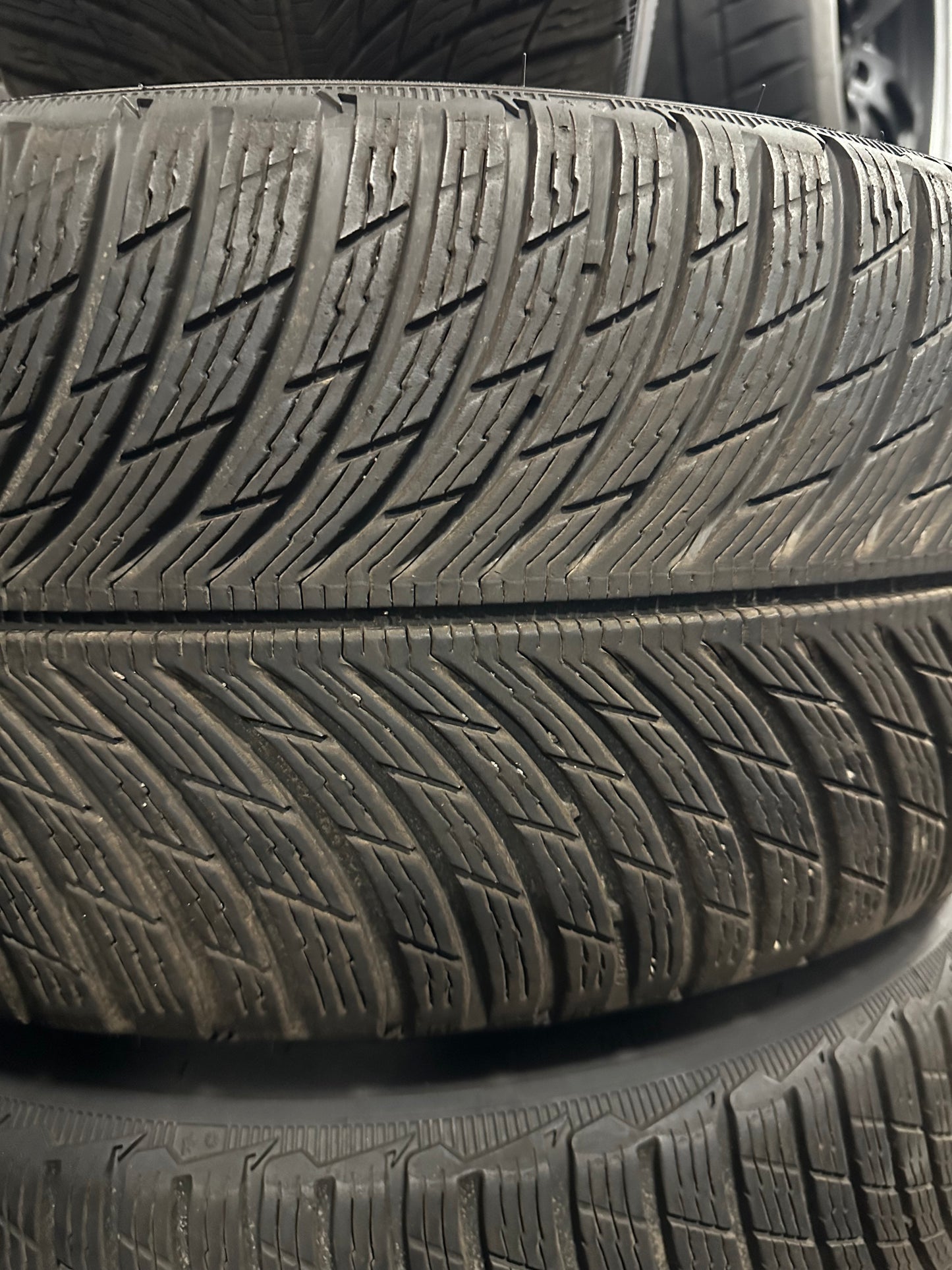 Оригинал Mercedes AMG GT 4 door W290 20 Zoll Мерцедес АМГ ГТ В290 20 цола джанти зимен комплект зимни гуми