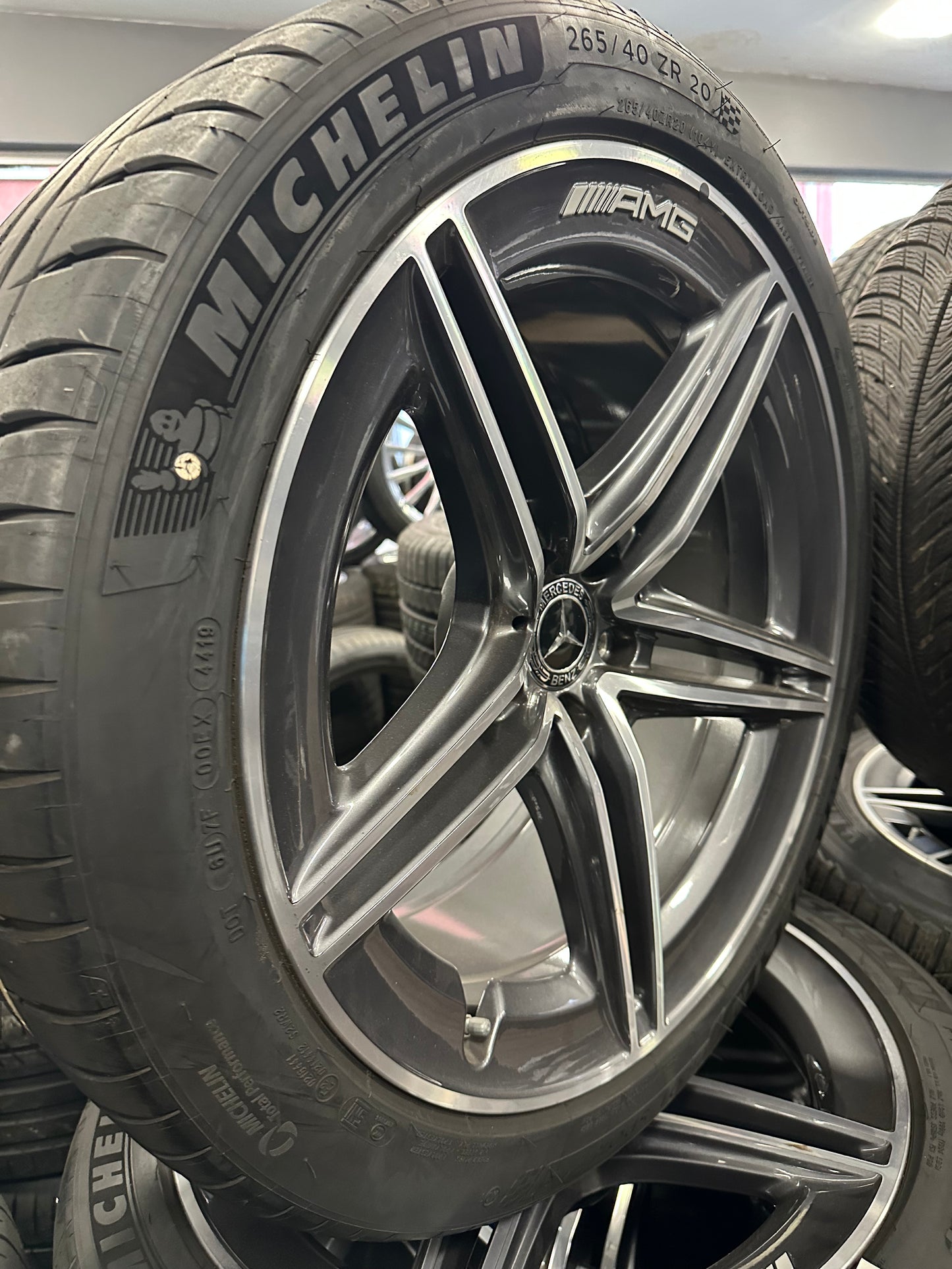 Оригинал Mercedes AMG GT 4 door W290 20 Zoll Мерцедес АМГ ГТ В290 20 цола джанти летен комплект летни гуми