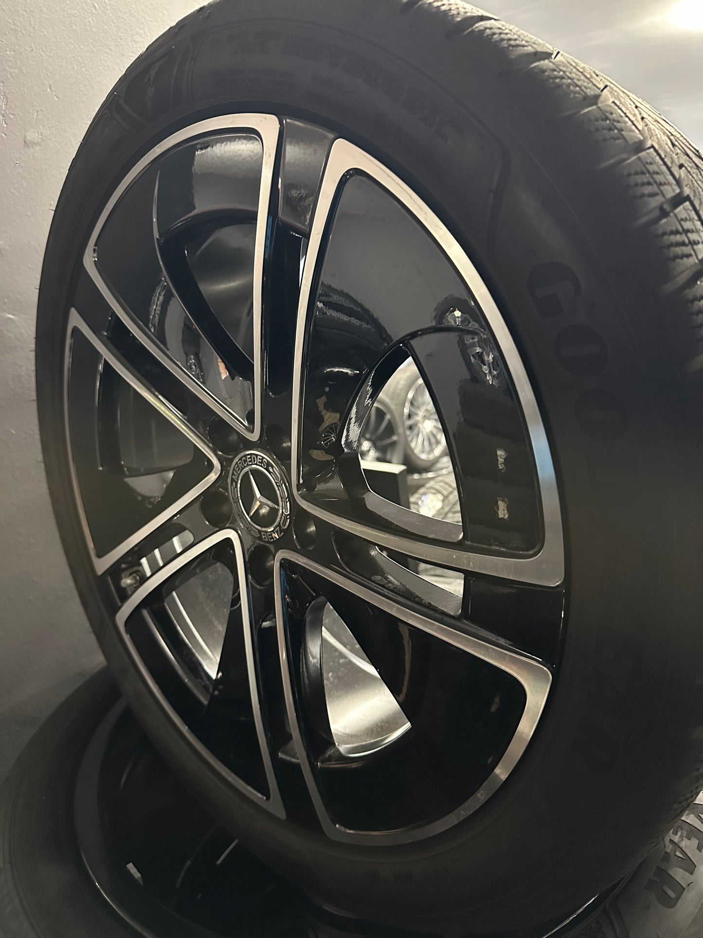 Оригинал Mercedes CLE Klasse W236 19 Zoll Мерцедес ЦЛЕ класа W236 19 цола джанти зимен комплект зимни гуми