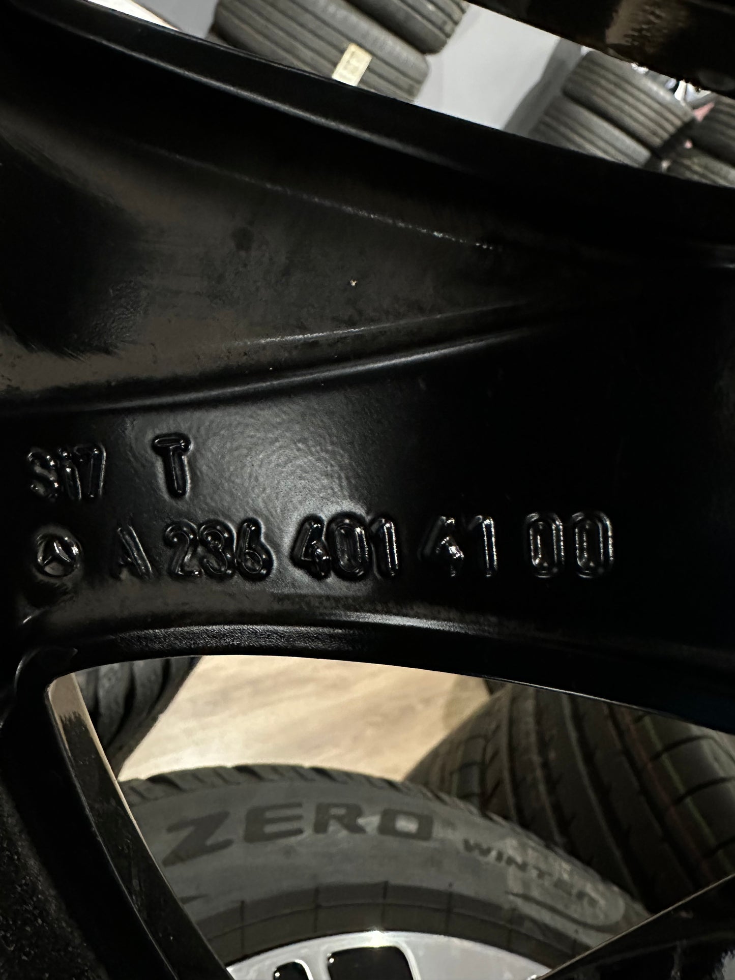 Оригинал Mercedes CLE Klasse W236 19 Zoll Мерцедес ЦЛЕ класа W236 19 цола джанти зимен комплект зимни гуми