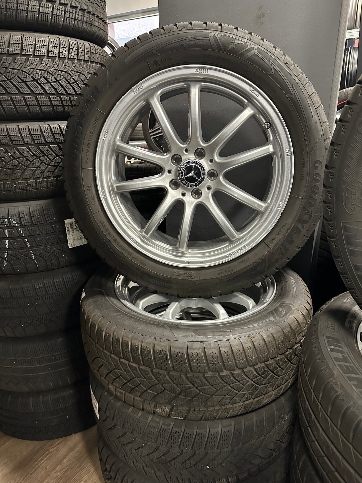 Оригинал Mercedes EQS Klasse N297 V297 19 Zoll Мерцедес EQS 19 цола джанти зимен комплект зимни гуми