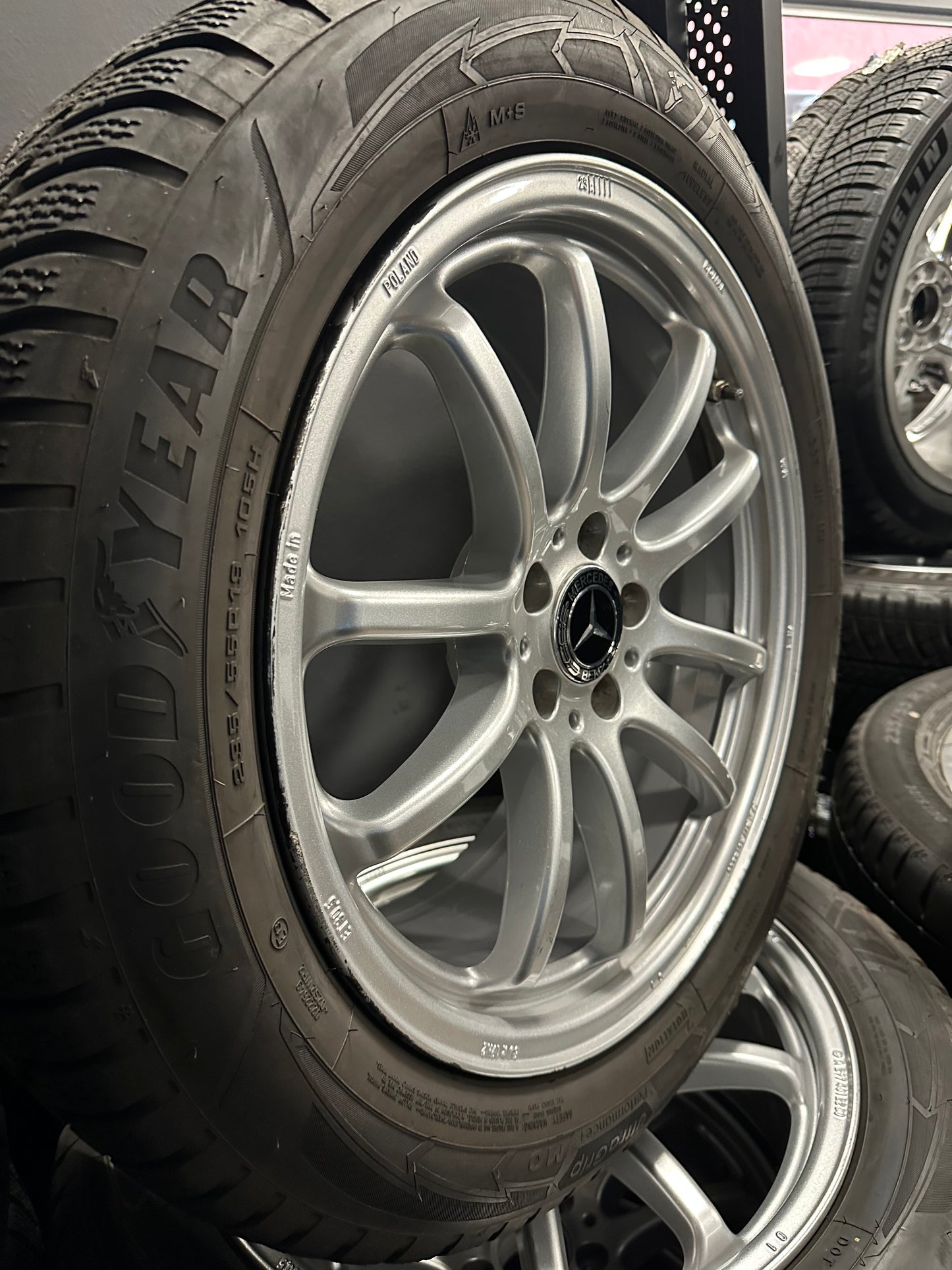 Оригинал Mercedes EQS Klasse N297 V297 19 Zoll Мерцедес EQS 19 цола джанти зимен комплект зимни гуми