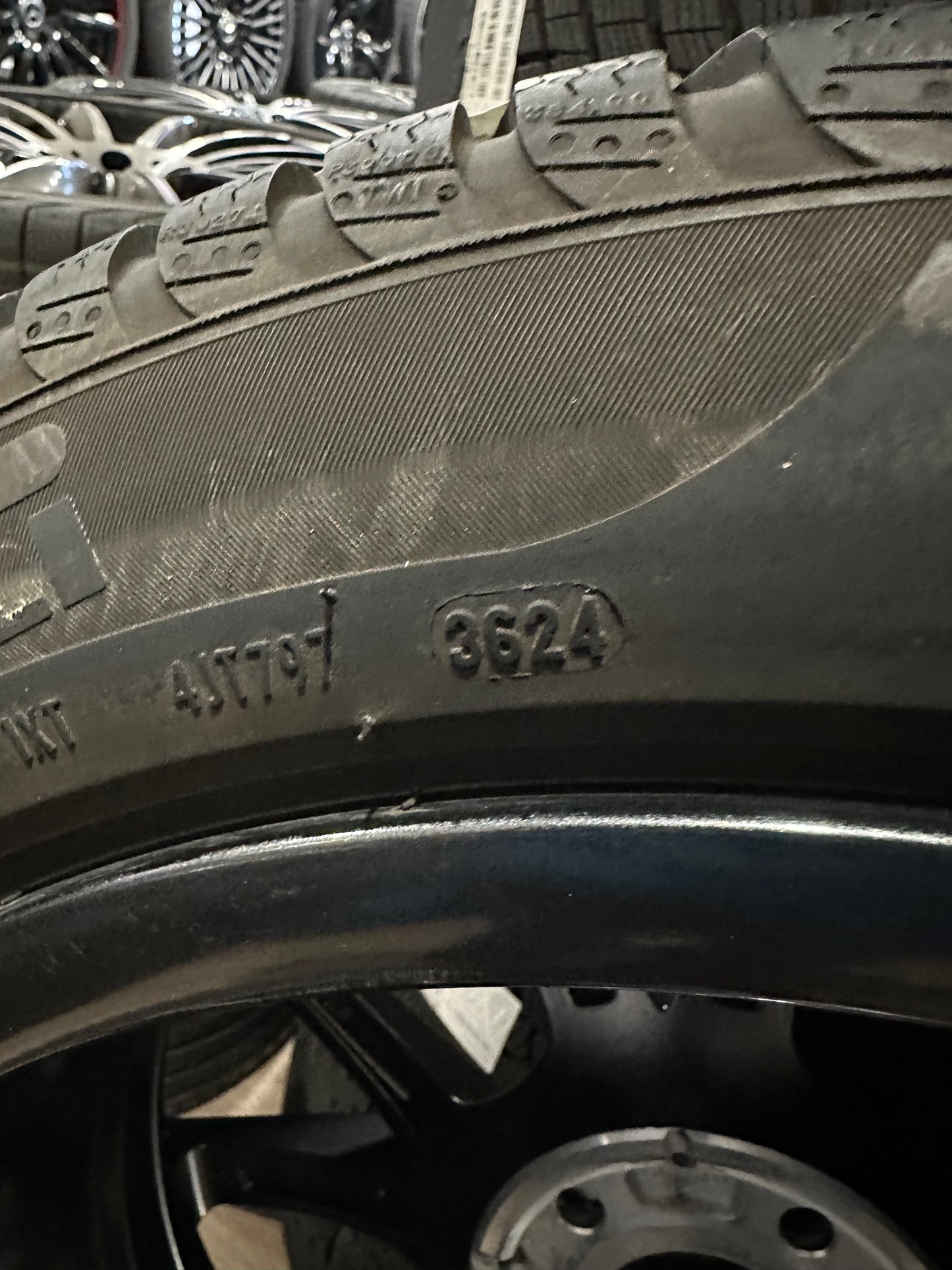 Оригинал Mercedes CLE Klasse W236 18 Zoll Мерцедес ЦЛЕ класа W236 18 цола джанти зимен комплект зимни гуми