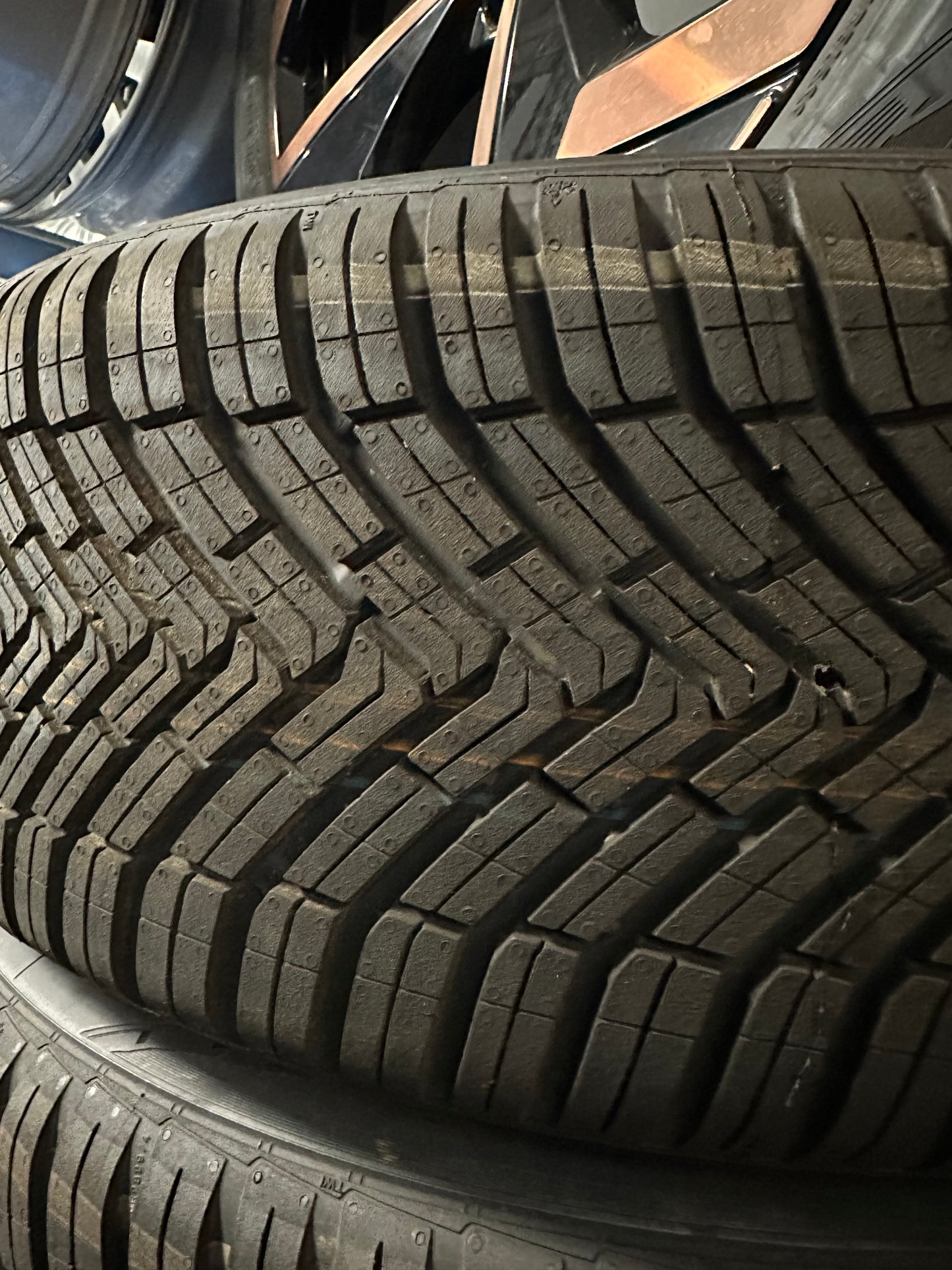 Нови VW Volkswagen ID3 E11 19 zoll Фолксваген ИД3 19 цола джанти всесезонен комплект всесезонни гуми