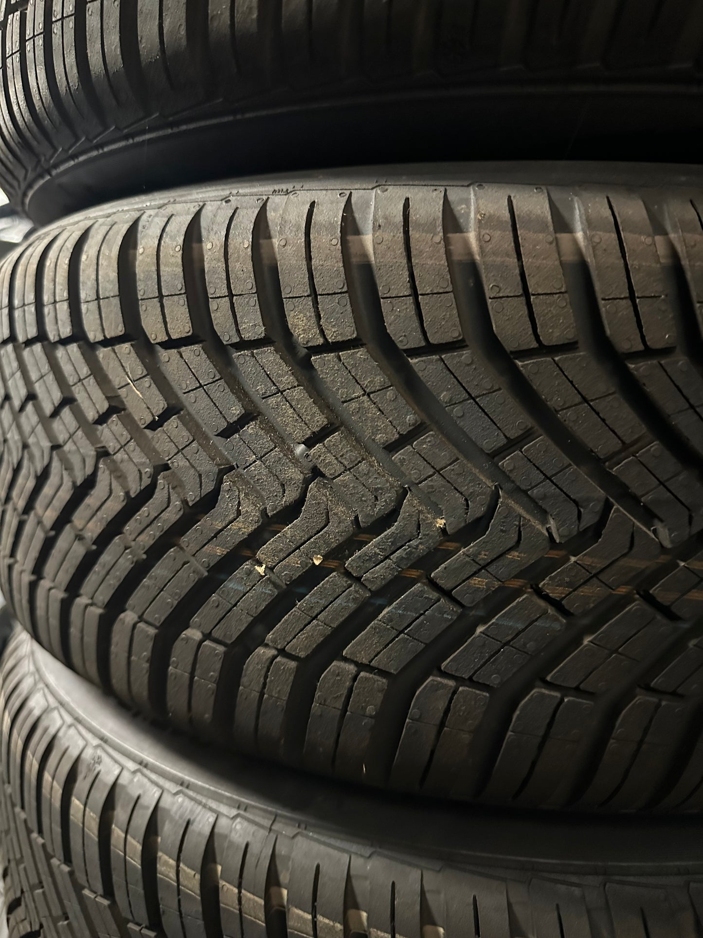 Нови VW Volkswagen ID3 E11 19 zoll Фолксваген ИД3 19 цола джанти всесезонен комплект всесезонни гуми