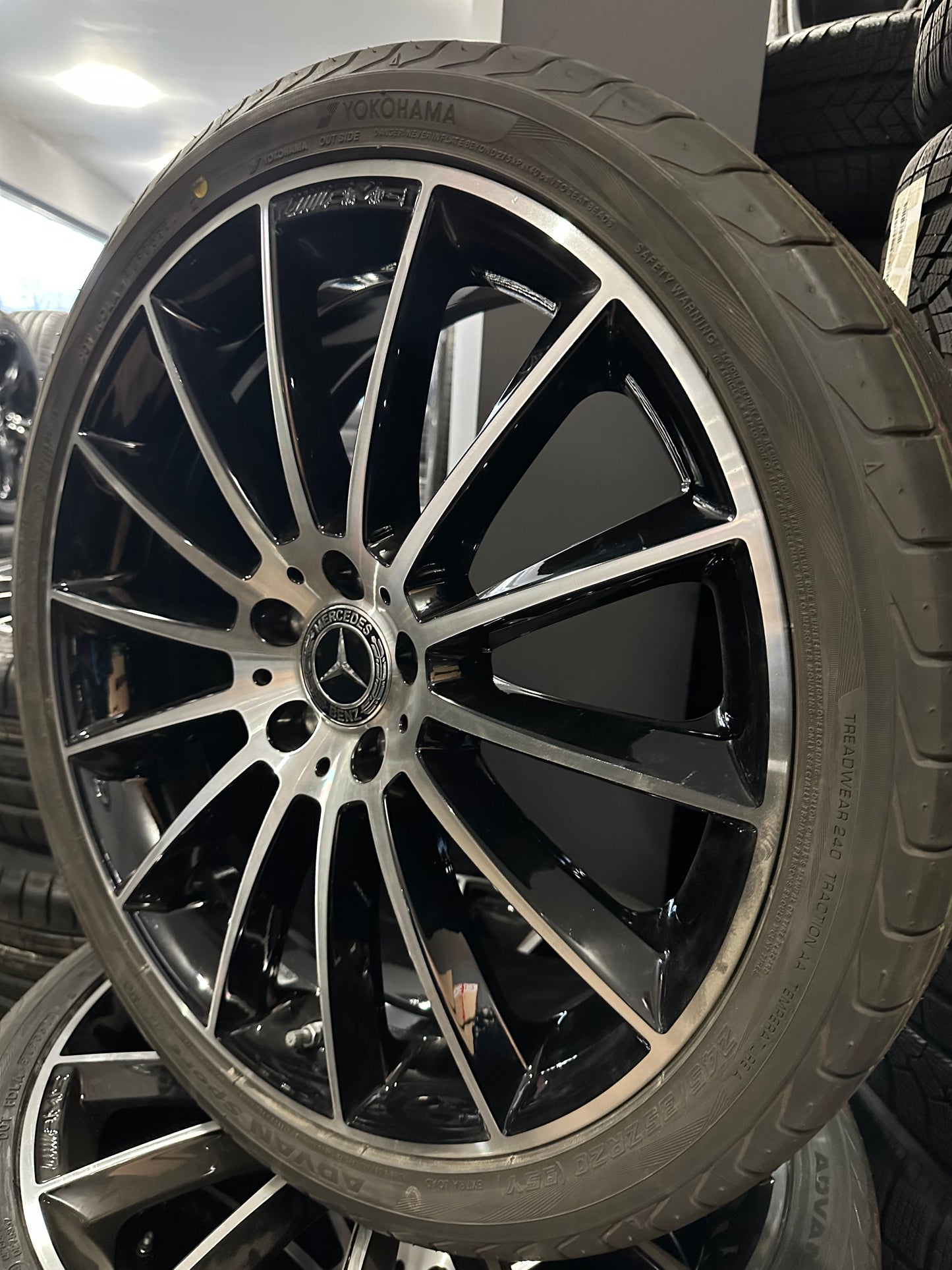 Оригинал Като нови Mercedes CLS AMG W257 20 Zoll Мерцедес Цлс 20 цола джанти летен комплект летни гуми