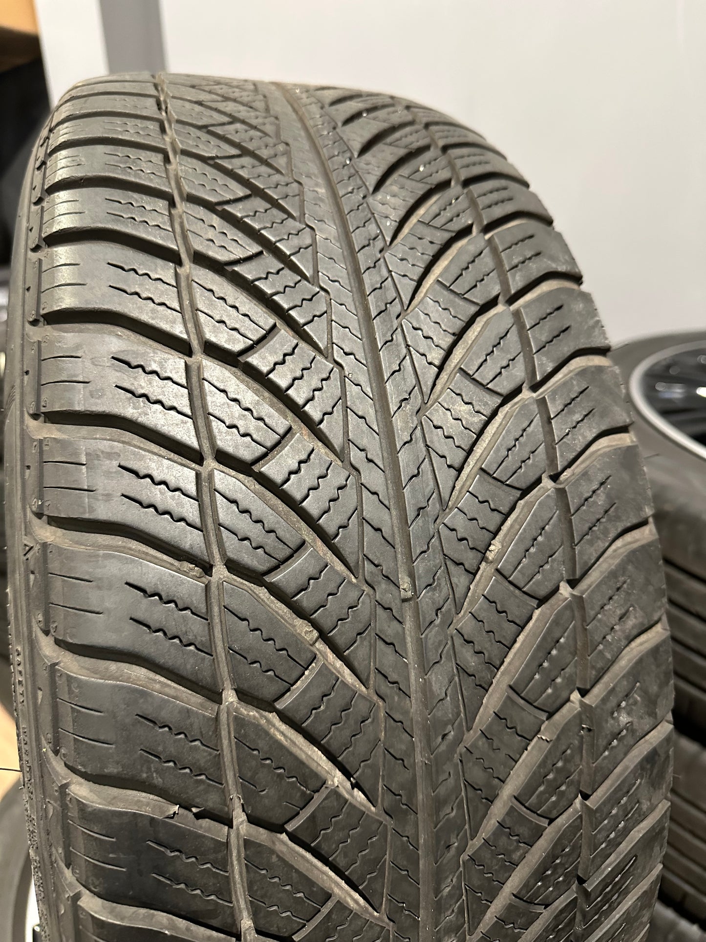 Mercedes E Klasse Мерцедес E класа W213 W238 18 цола зимен комплект зимни гуми