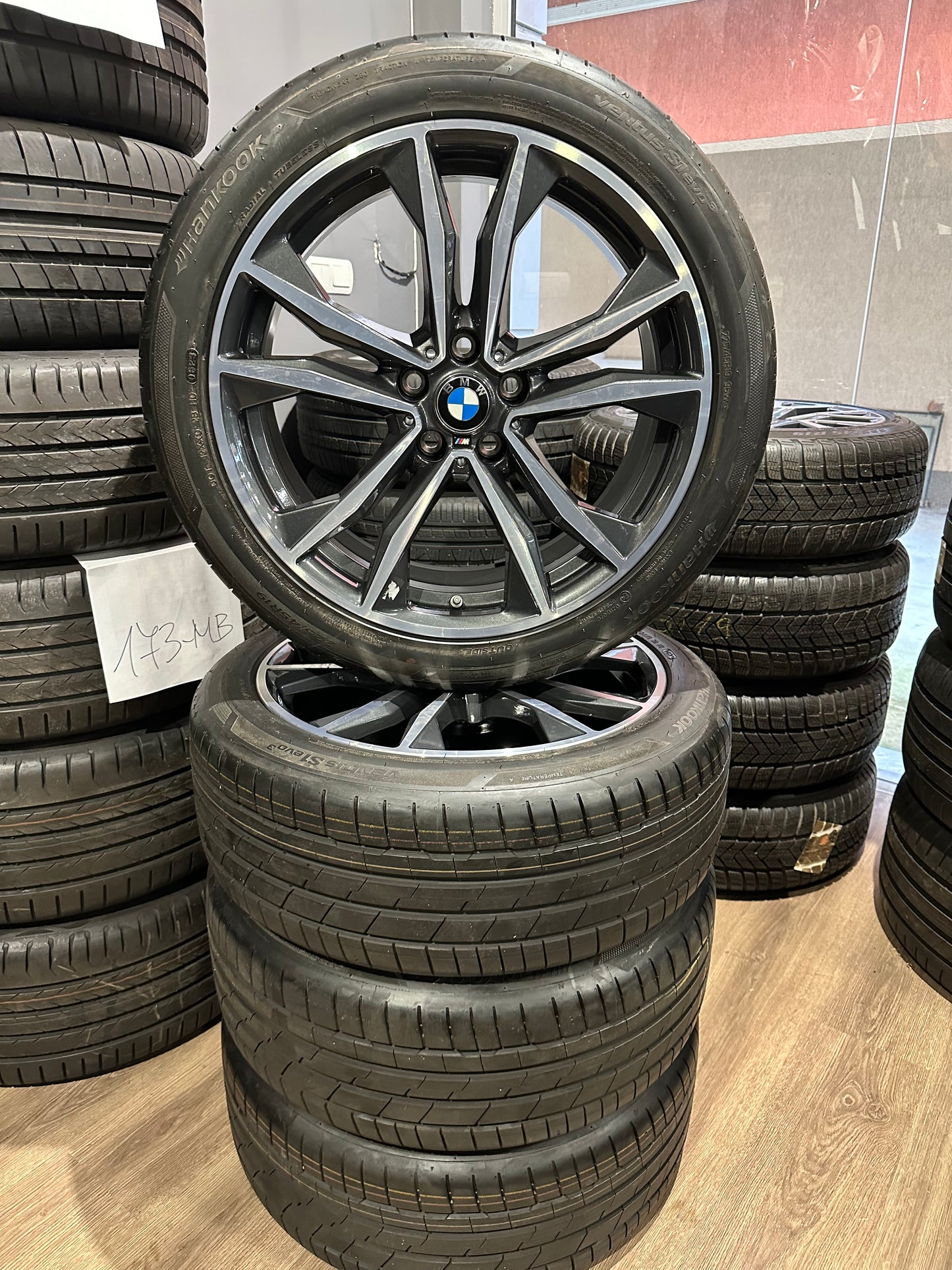 Оригинални Като Нови BMW X1 X2 F48 F39 Бмв 19 цола джанти M715 летен комплект летни гуми