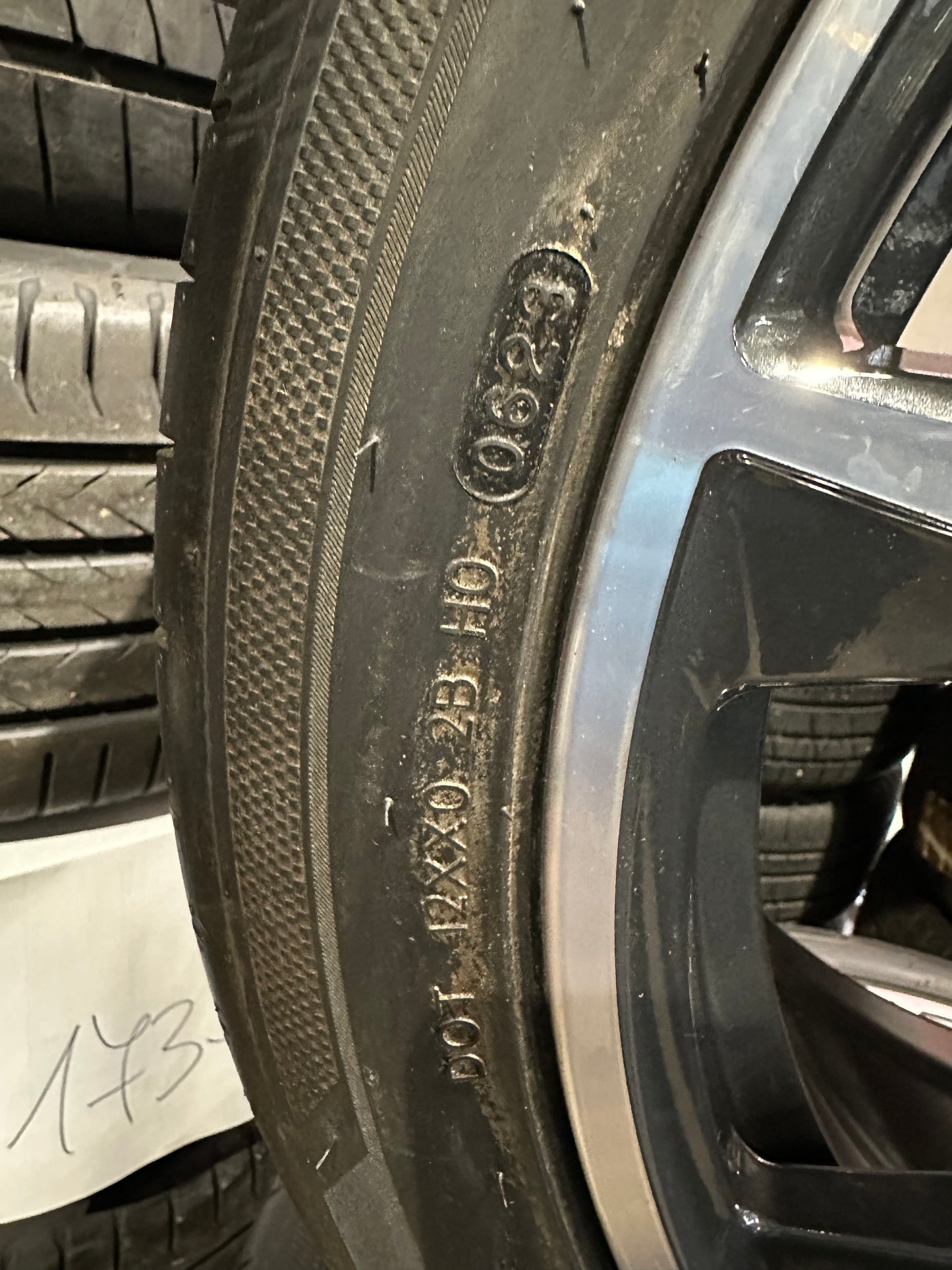 Оригинални Като Нови BMW X1 X2 F48 F39 Бмв 19 цола джанти M715 летен комплект летни гуми