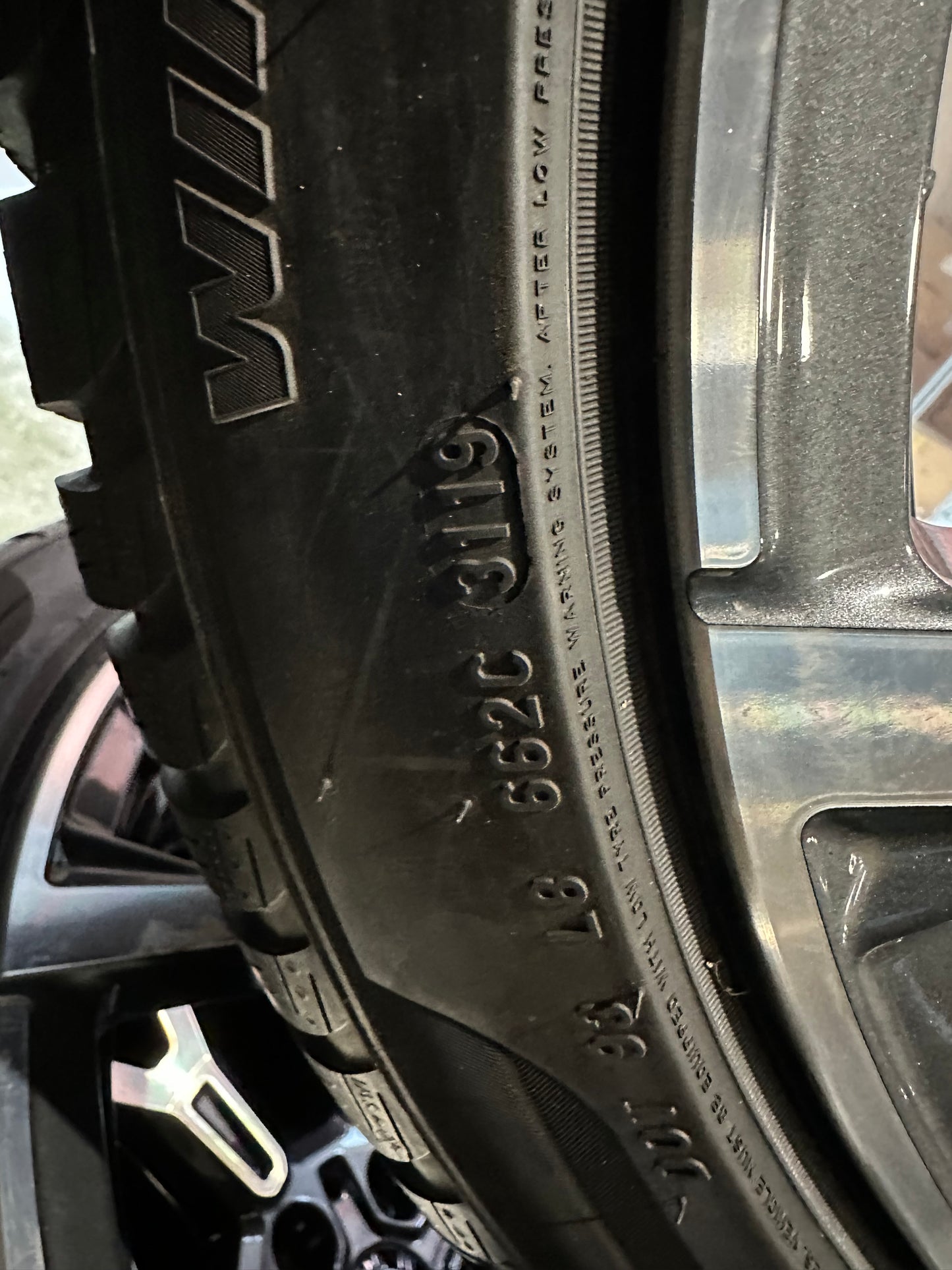 Оригинални като Нови BMW X1 X2 F48 F39 Бмв 225 45 19 цола зимен комплект зимни гуми 5x112