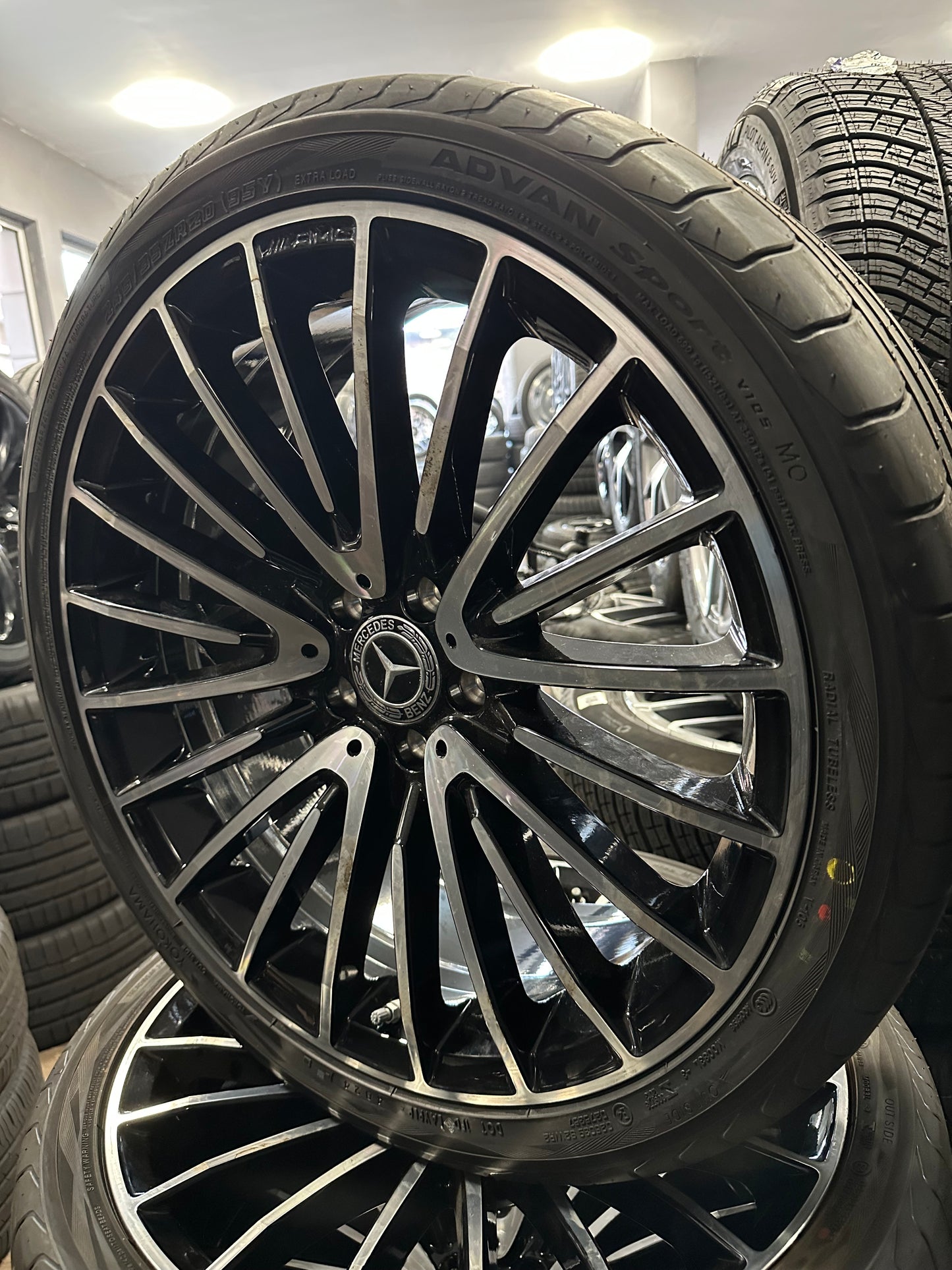 Нови Оригинал Mercedes CLS53 AMG W257 20 Zoll Мерцедес Цлс53 20 цола джанти летен комплект летни гуми