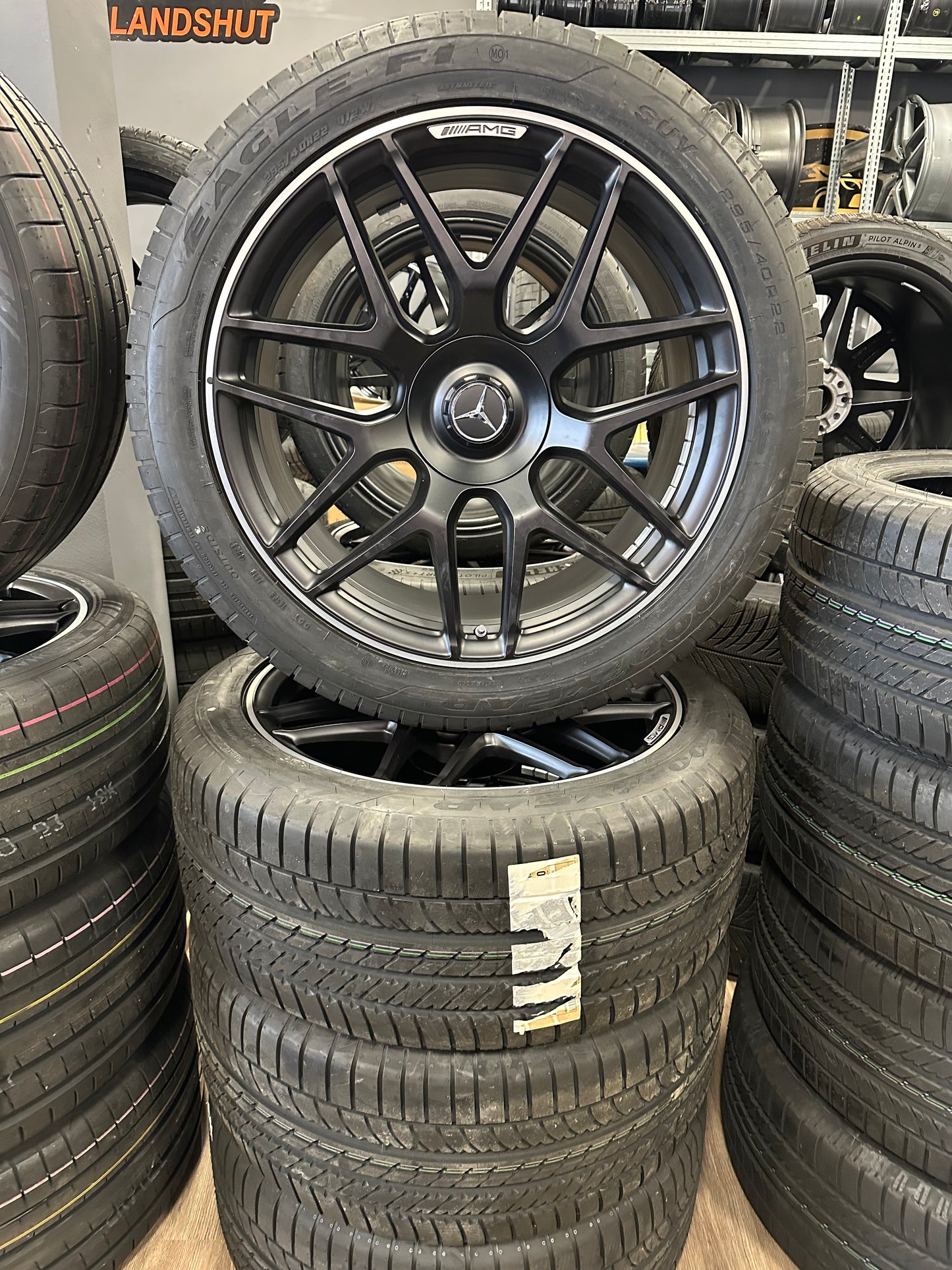 Нови Оригинал Mercedes G63 AMG G klasse 22 Zoll  Мерцедес Г класа W463 22 цола AMG джанти летен комплект летни гуми