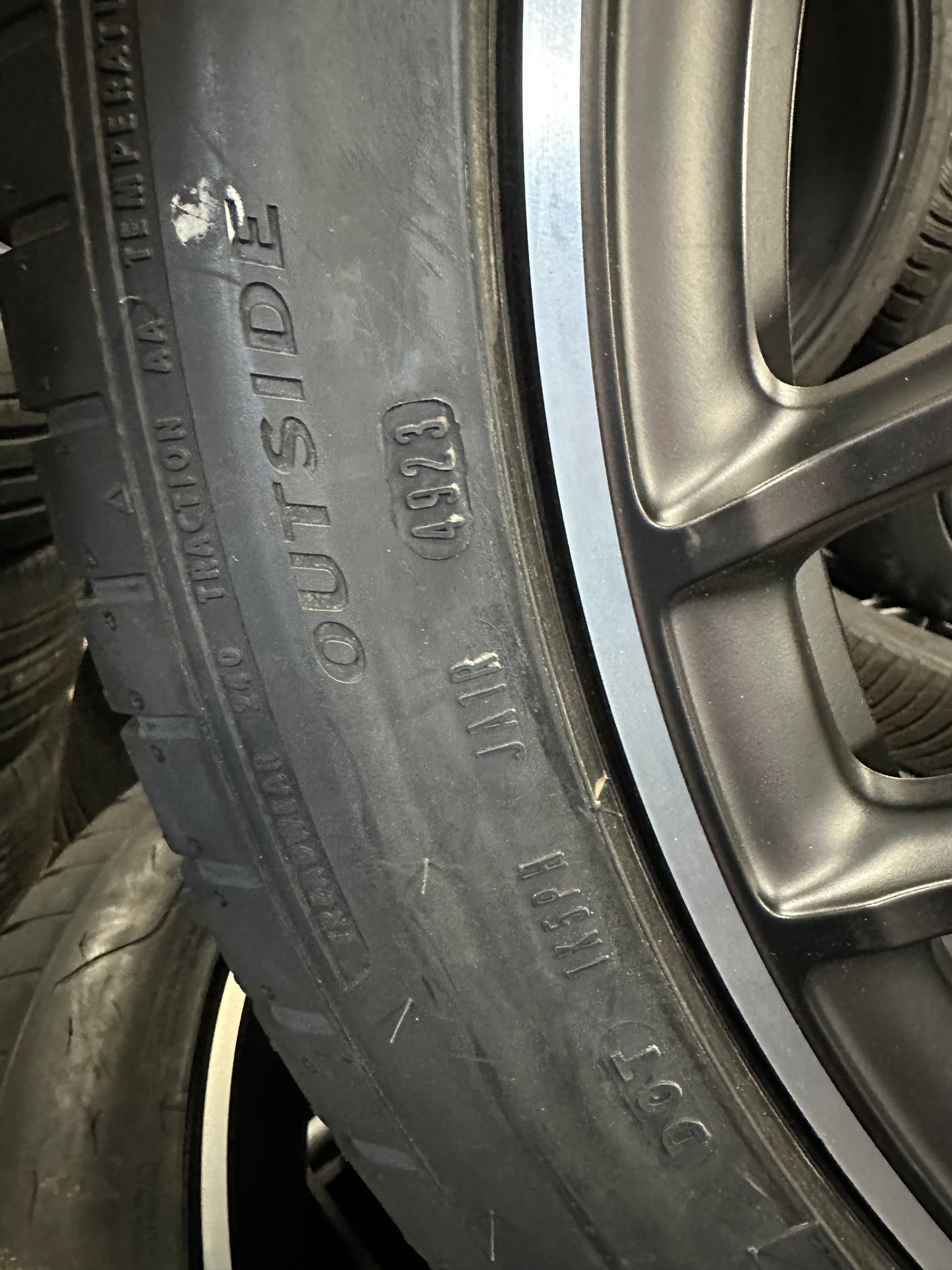 Нови Оригинал Mercedes G63 AMG G klasse 22 Zoll  Мерцедес Г класа W463 22 цола AMG джанти летен комплект летни гуми