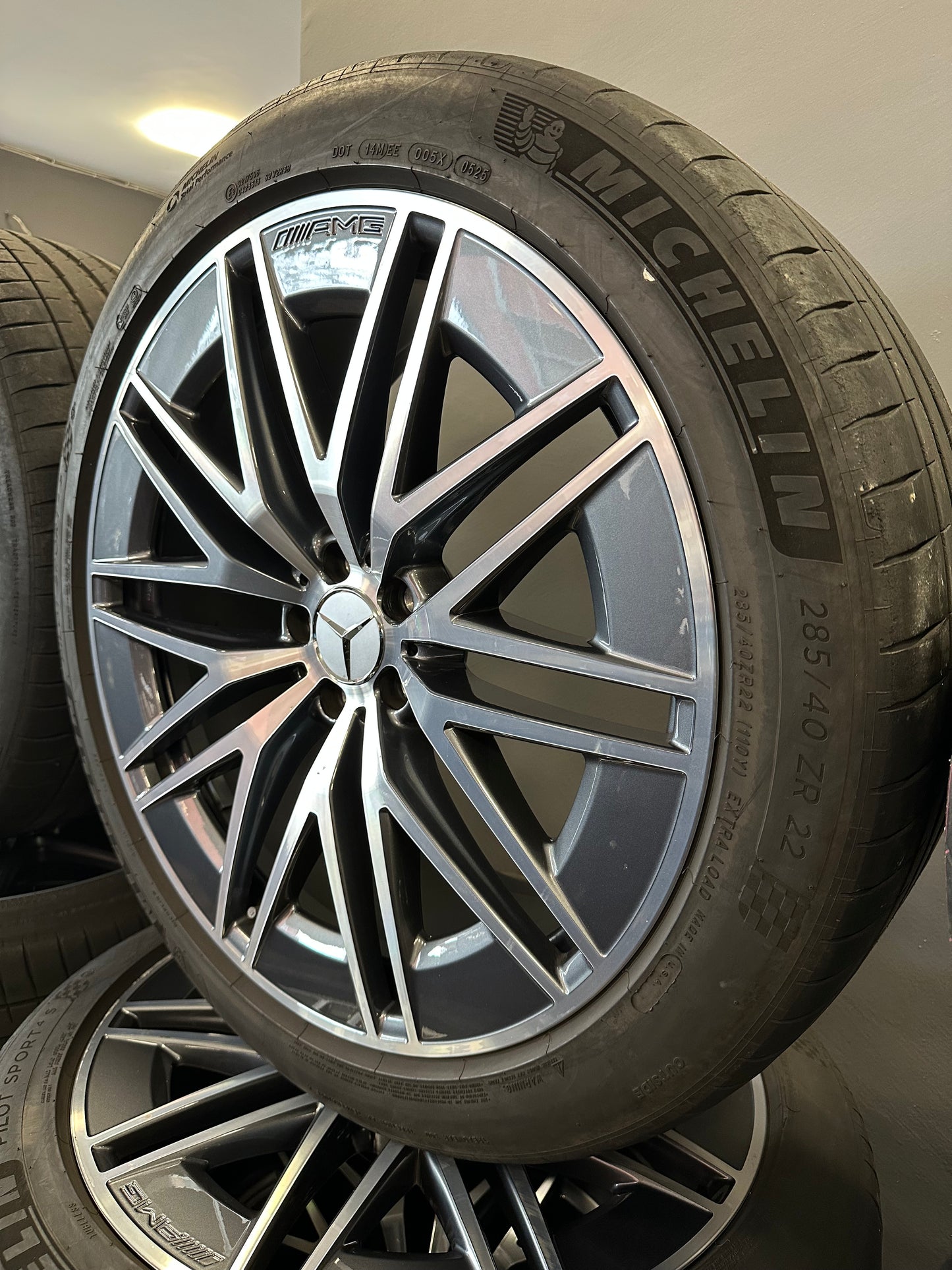 Оригинал Mercedes GLE63 GLE 53 AMG V167 C167 22 Zoll Мерцедес ГЛЕ63 ГЛЕ 53 22 цола джанти летен комплект летни гуми