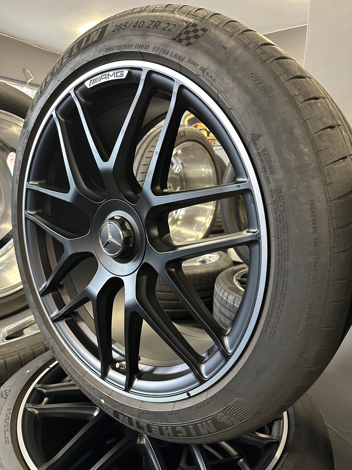 Оригинал като нови Mercedes GLE63 GLE 53 AMG V167 C167 22 Zoll Мерцедес ГЛЕ63 ГЛЕ 53 22 цола джанти летен комплект летни гуми
